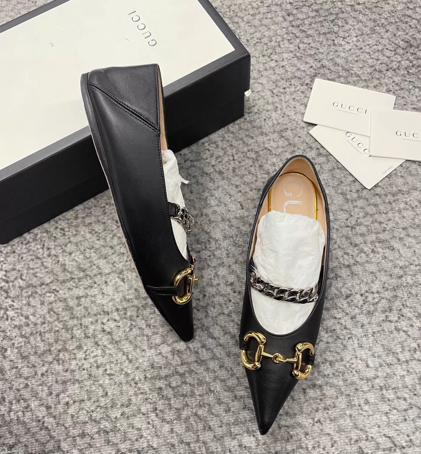 Gucci Gucci Horsebit Black Pointed Toe Flat 36 with Box Size US 5.5 / IT 35.5 - 3 Thumbnail
