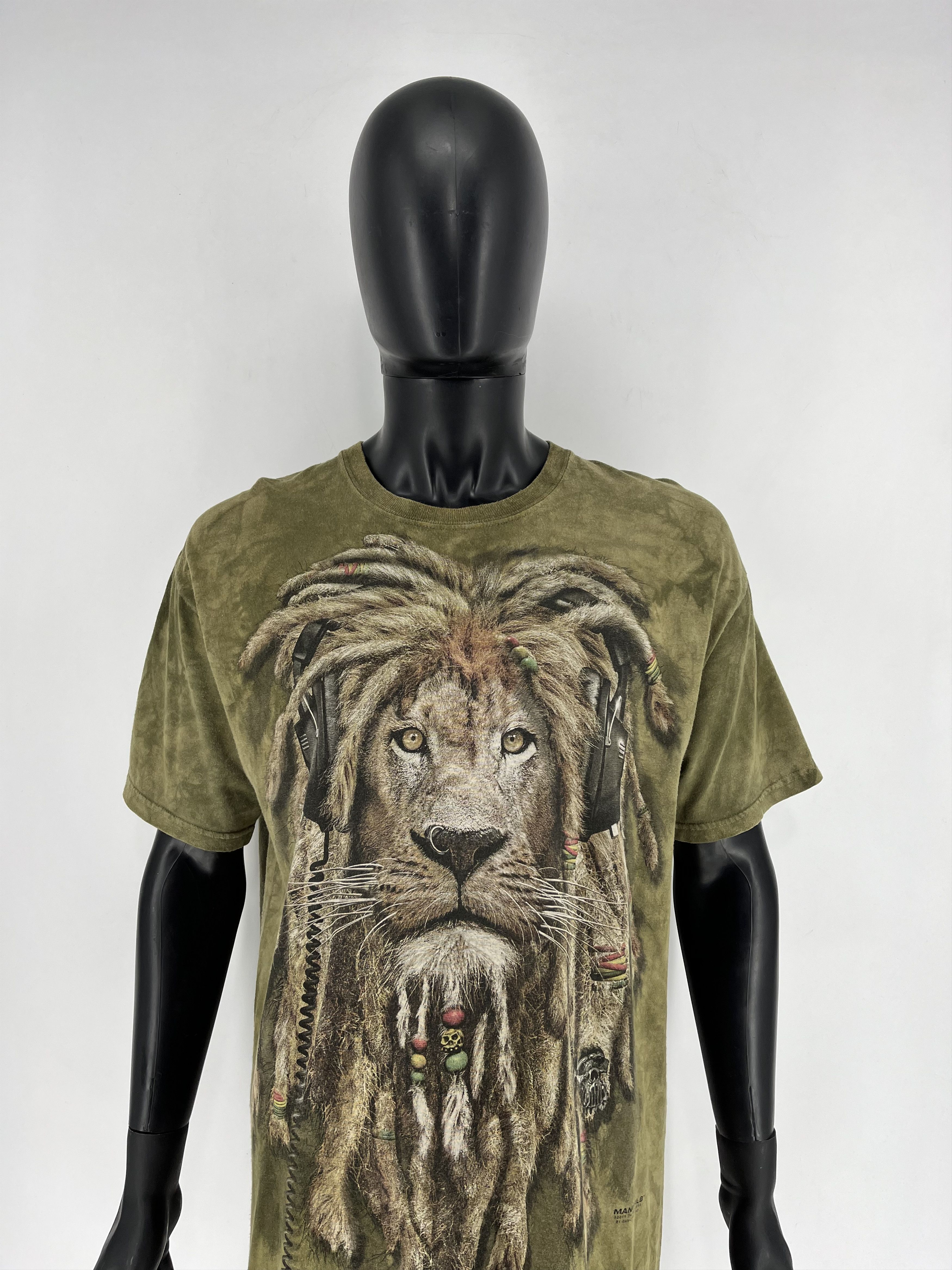 The Mountain Vintage The Mountain 2011 Lion Rasta Tshirt Size L Size US L / EU 52-54 / 3 - 1 Thumbnail