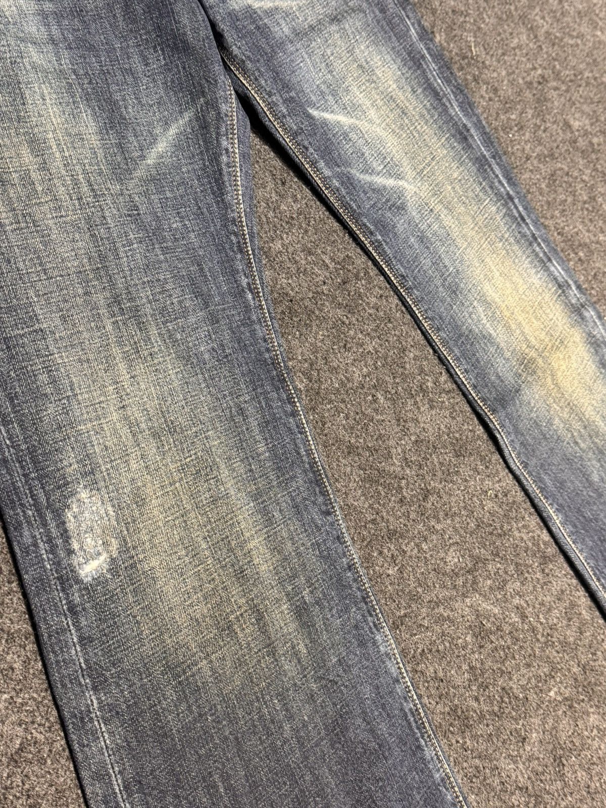 Diesel Title: Vintage Diesel Industry Denim Jeans - Distressed Wash Size US 32 / EU 48 - 4 Thumbnail