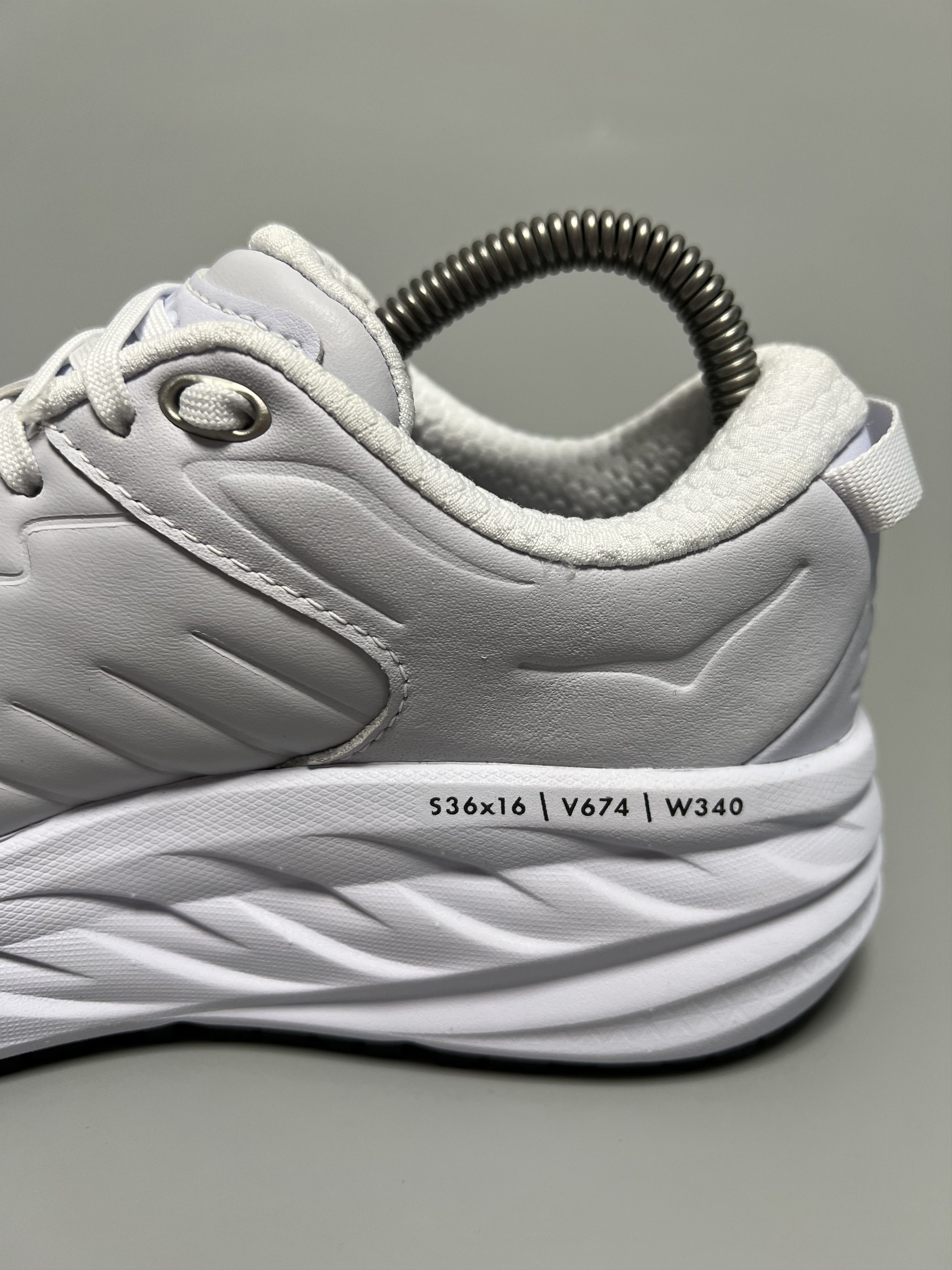 Hoka Hoka One One Bondi SR Running Shoes Walking Slip Resistant Size US 6 / IT 36 - 11 Thumbnail