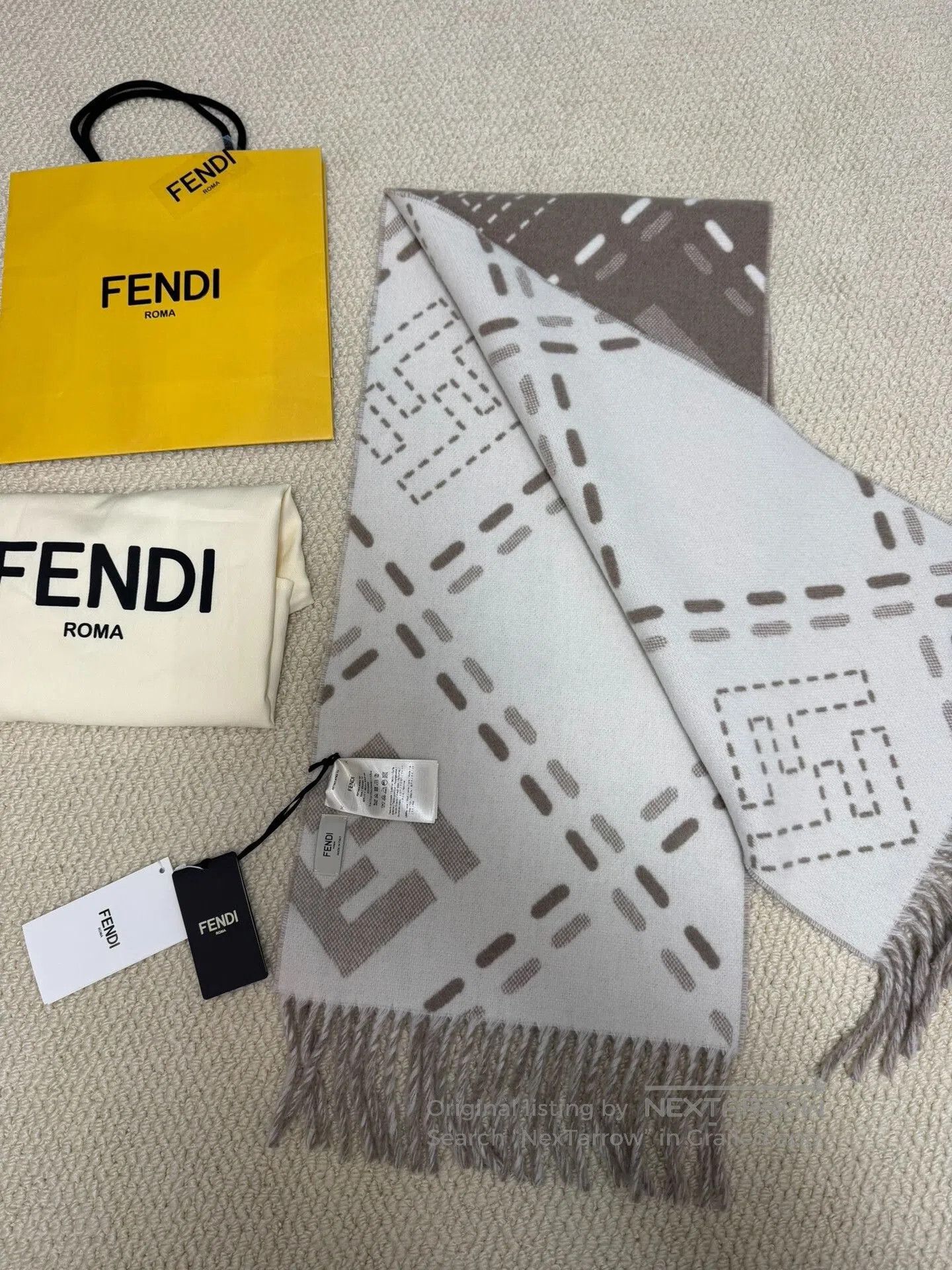Fendi Fendi Selleria Macro Check Wool Fringe Scarf. Size ONE SIZE - 2 Thumbnail
