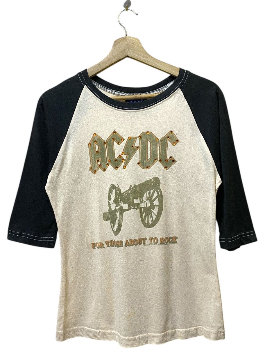Band Tees ACDC Tshirt 3q Raglan Crewneck Tee Size XS / US 0-2 / IT 36-38 - 1 Thumbnail