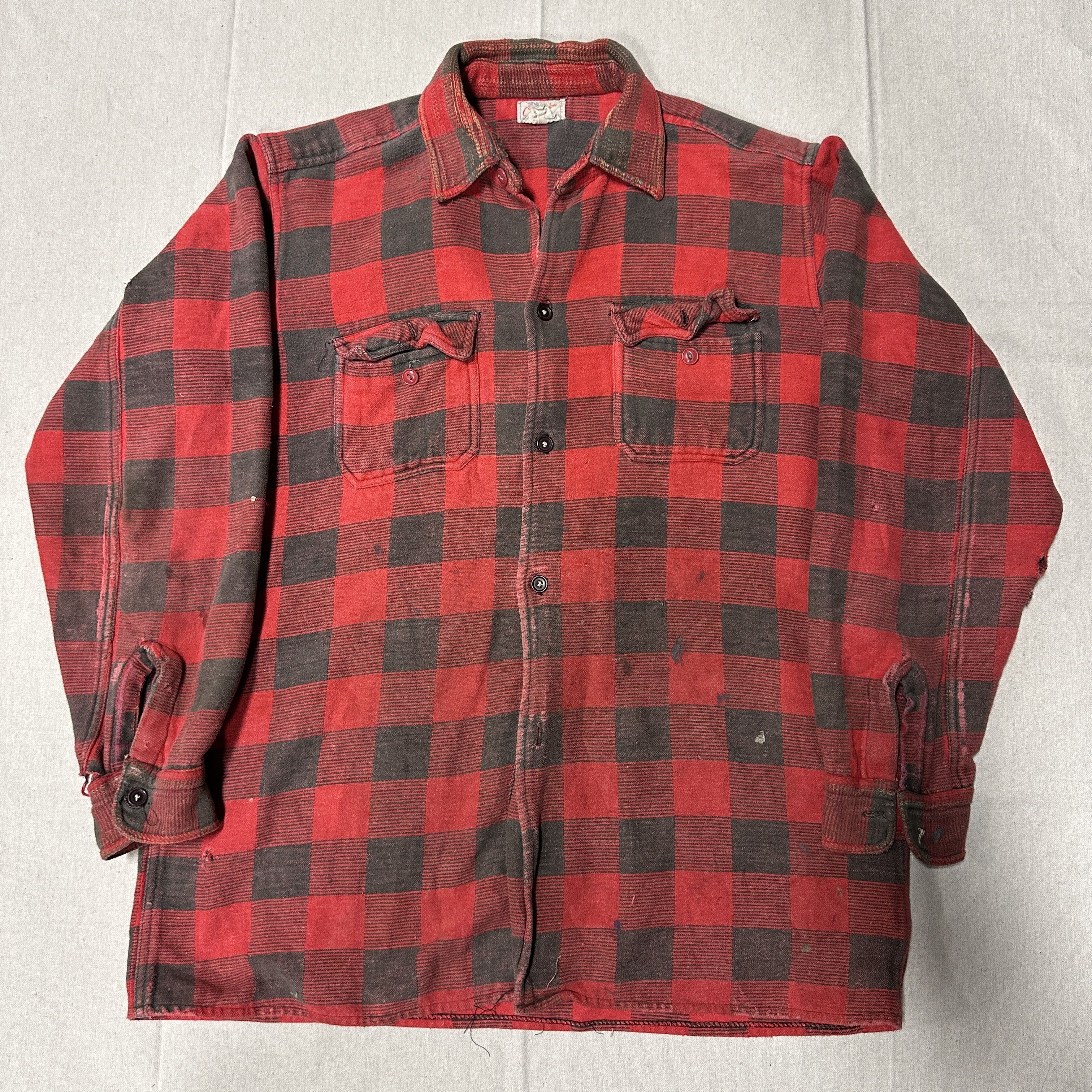 Champion Vintage Champion Red Black Plaid Flannel Shirt Size L Size US L / EU 52-54 / 3 - 1 Thumbnail