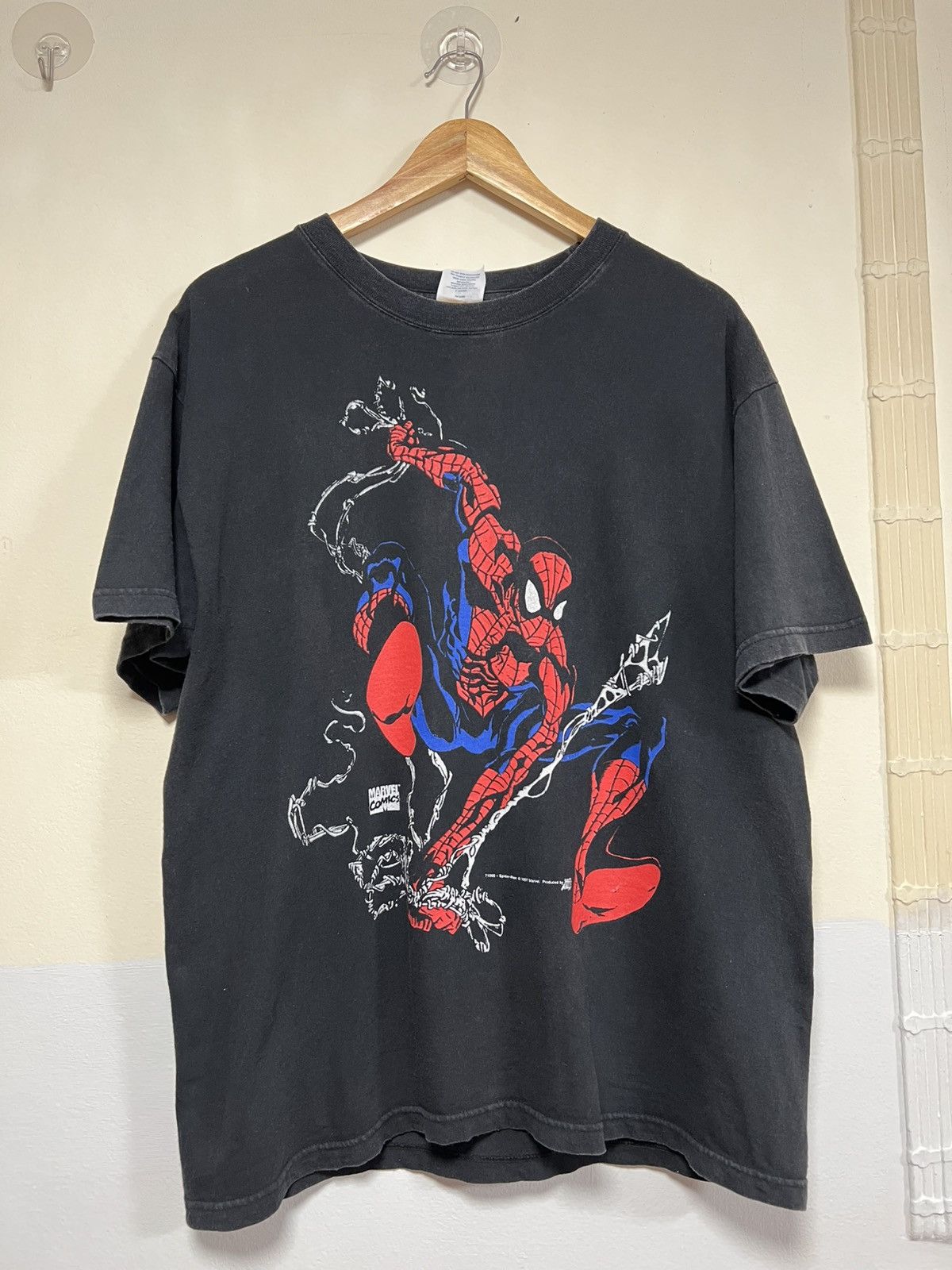 Vintage Vintage Spider-Man 1997 Marvel Comics Vtg T-Shirt Size US L / EU 52-54 / 3 - 1 Thumbnail
