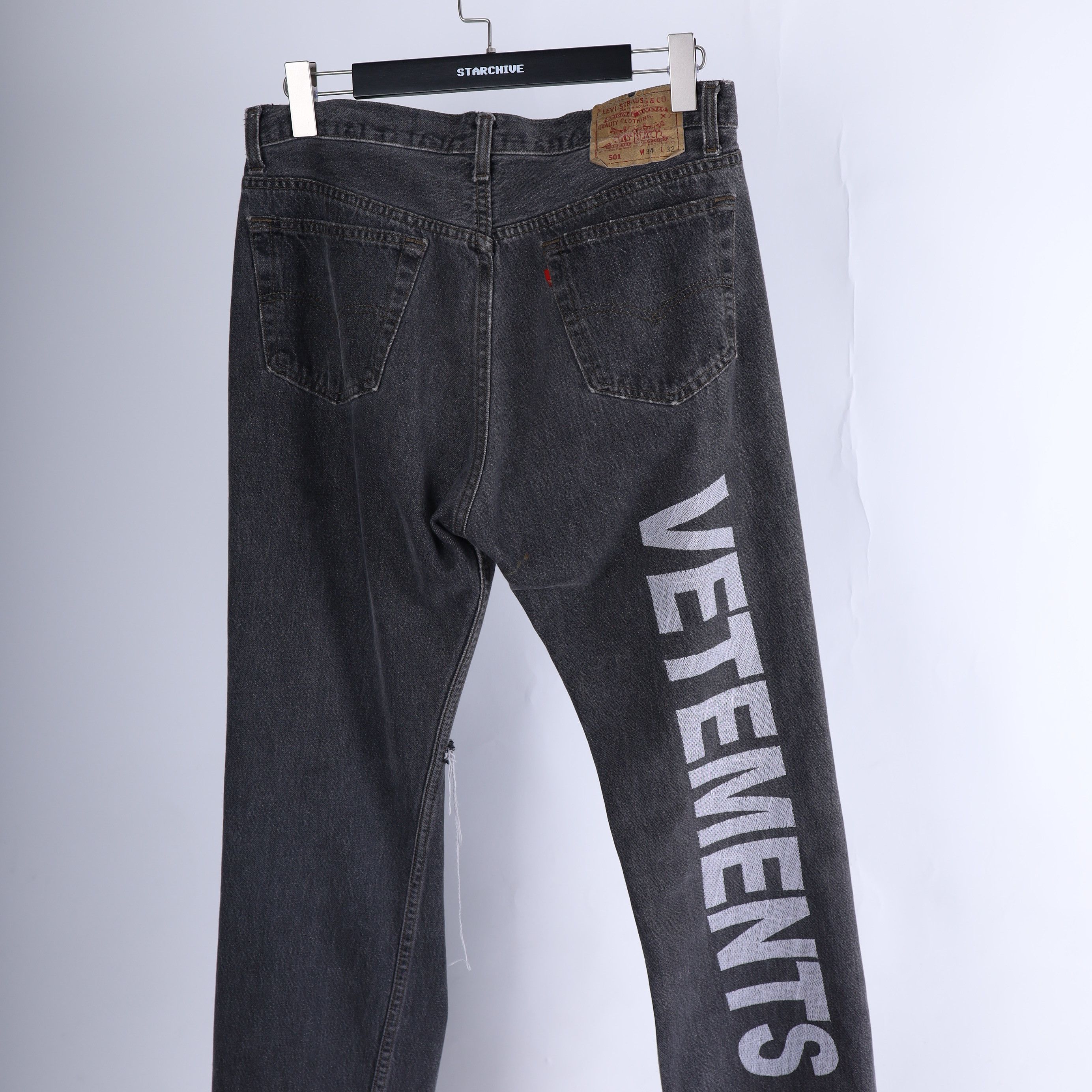 Vetements Vetements Black LEVIS SZ 32 Size US 32 / EU 48 - 6 Thumbnail