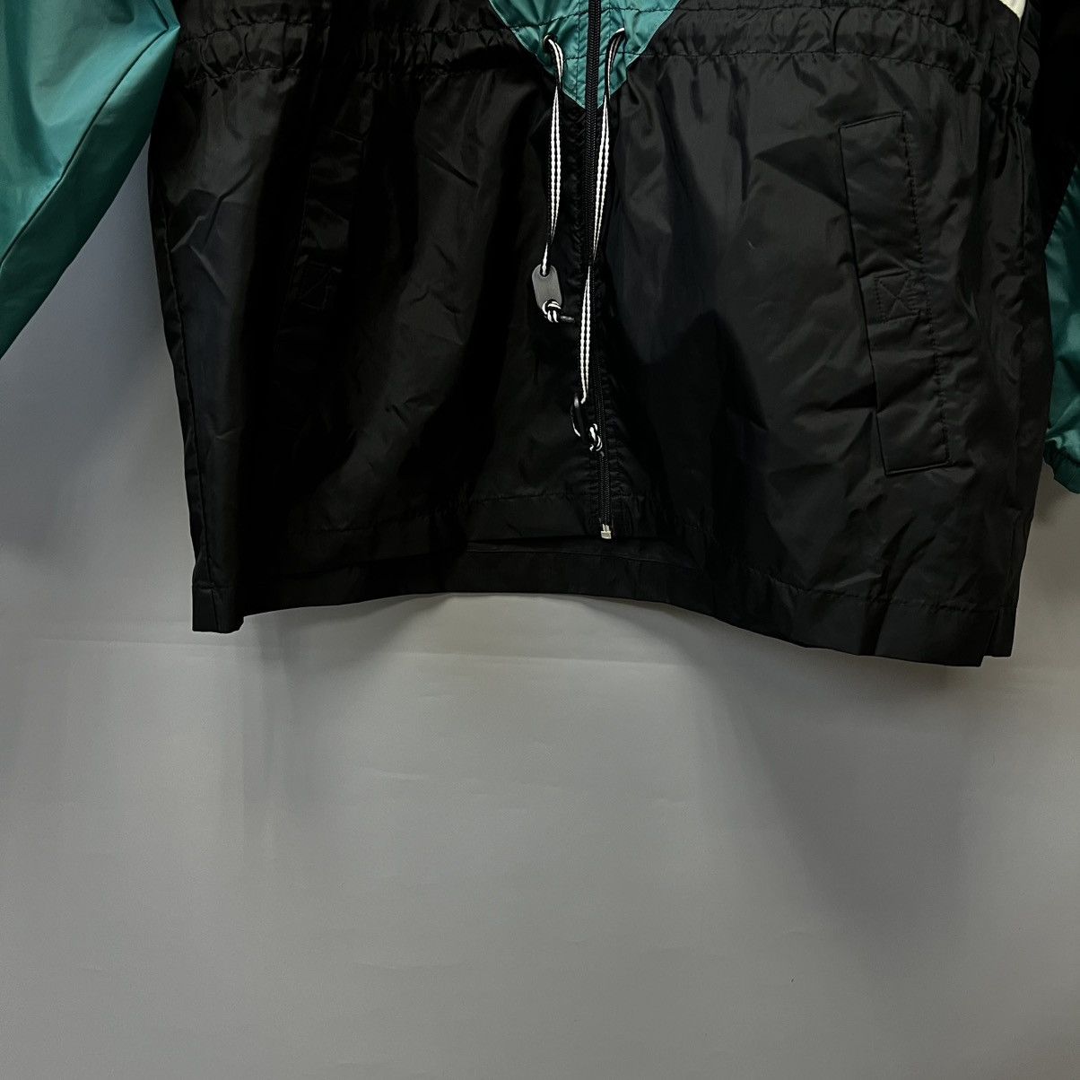 Adidas LIVERPOOL 1994/95 Adidas WINDBREAKER Football Soccer JACKET Size US L / EU 52-54 / 3 - 13 Thumbnail