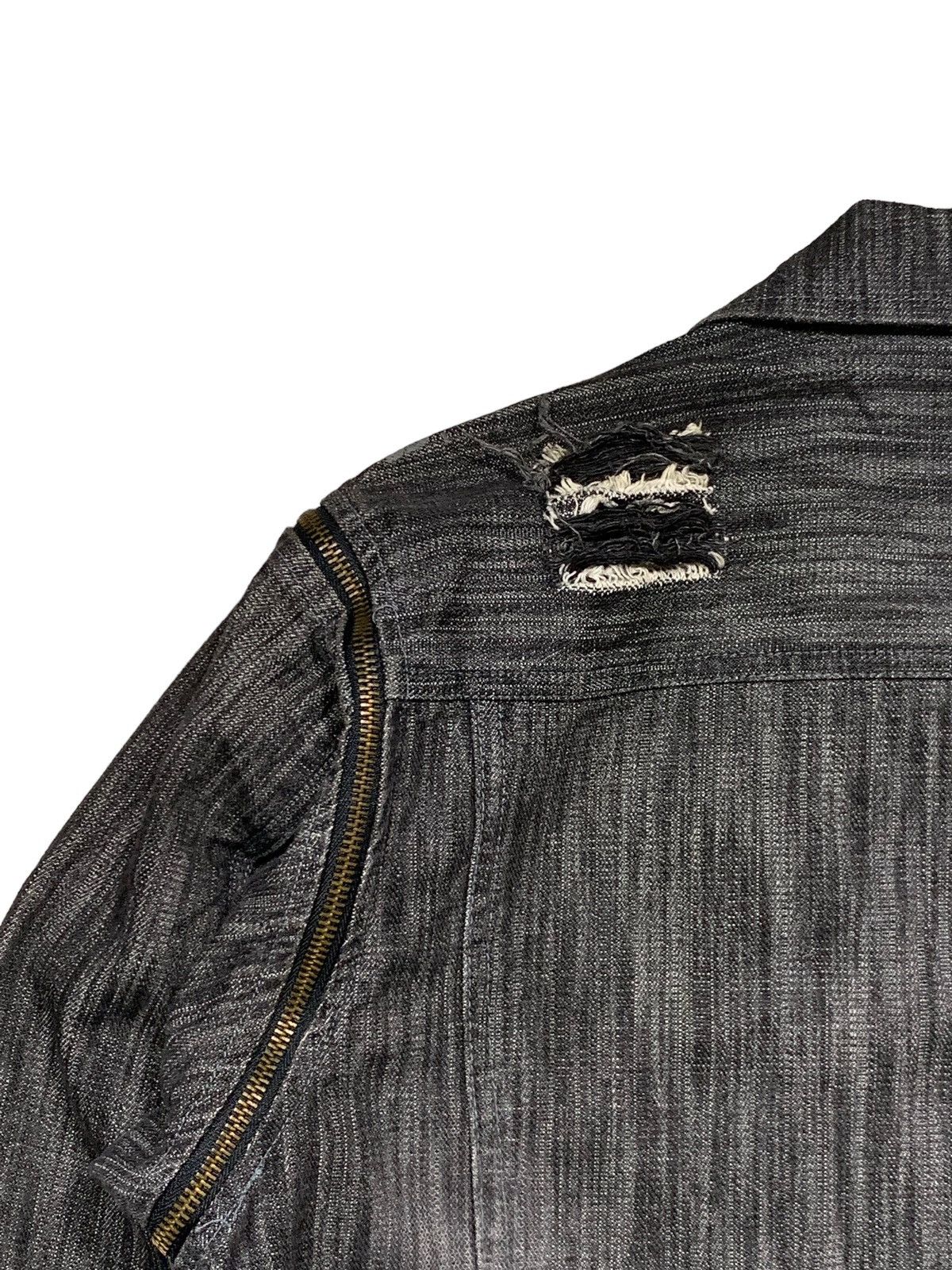 In The Attic Rare In The Attic Distressed Denim Jacket Detachable Sleeves Size US M / EU 48-50 / 2 - 8 Thumbnail