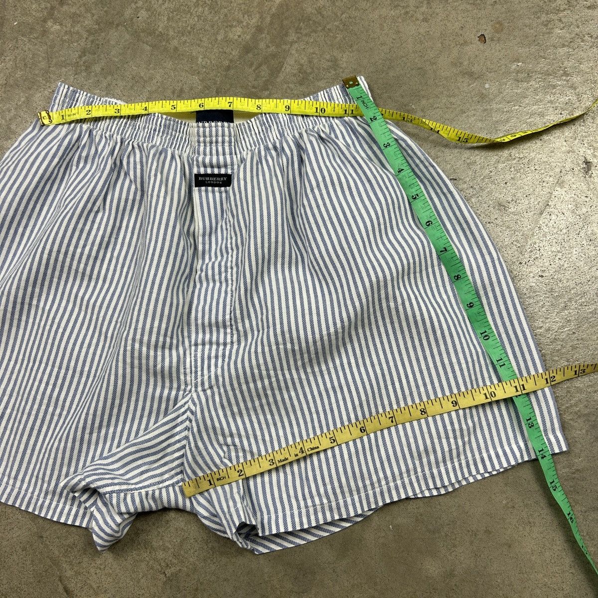 Burberry Burberry London Striped Briefs Size 26 - 12 Thumbnail