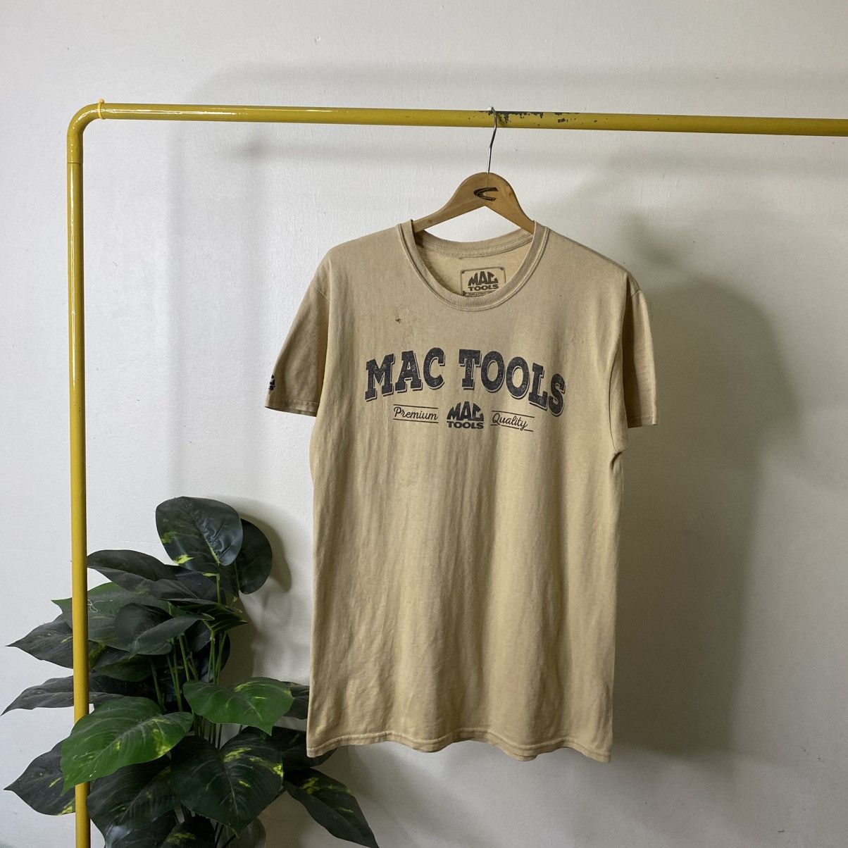 Other Mactools I Was Haulin Before You Were Crawlin Promo Tee Size US M / EU 48-50 / 2 - 4 Thumbnail