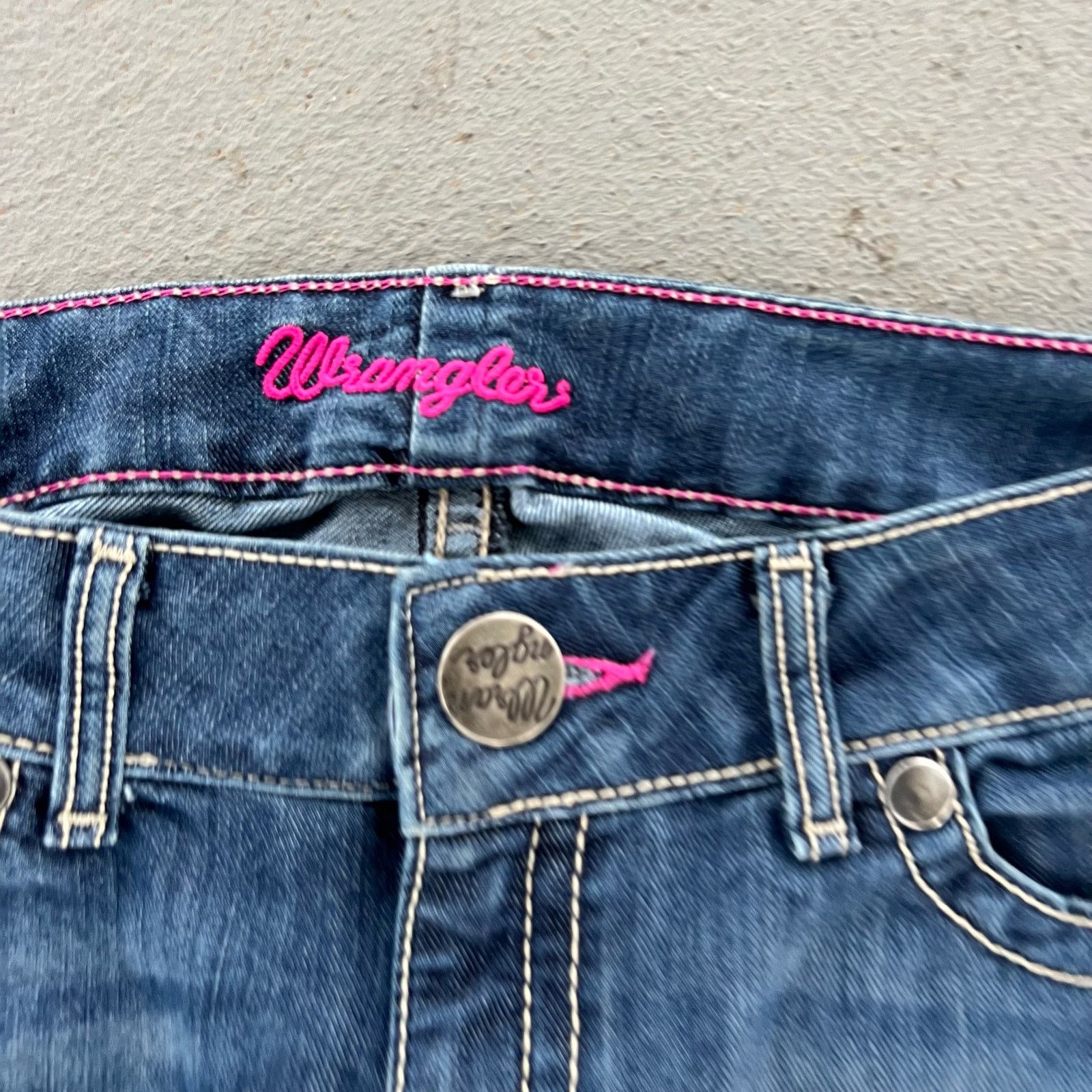Wrangler Wrangler Mae Premium Patch Low Rise Boot Cut Jeans 7/8x32 Size 30" / US 8 / IT 44 - 3 Thumbnail