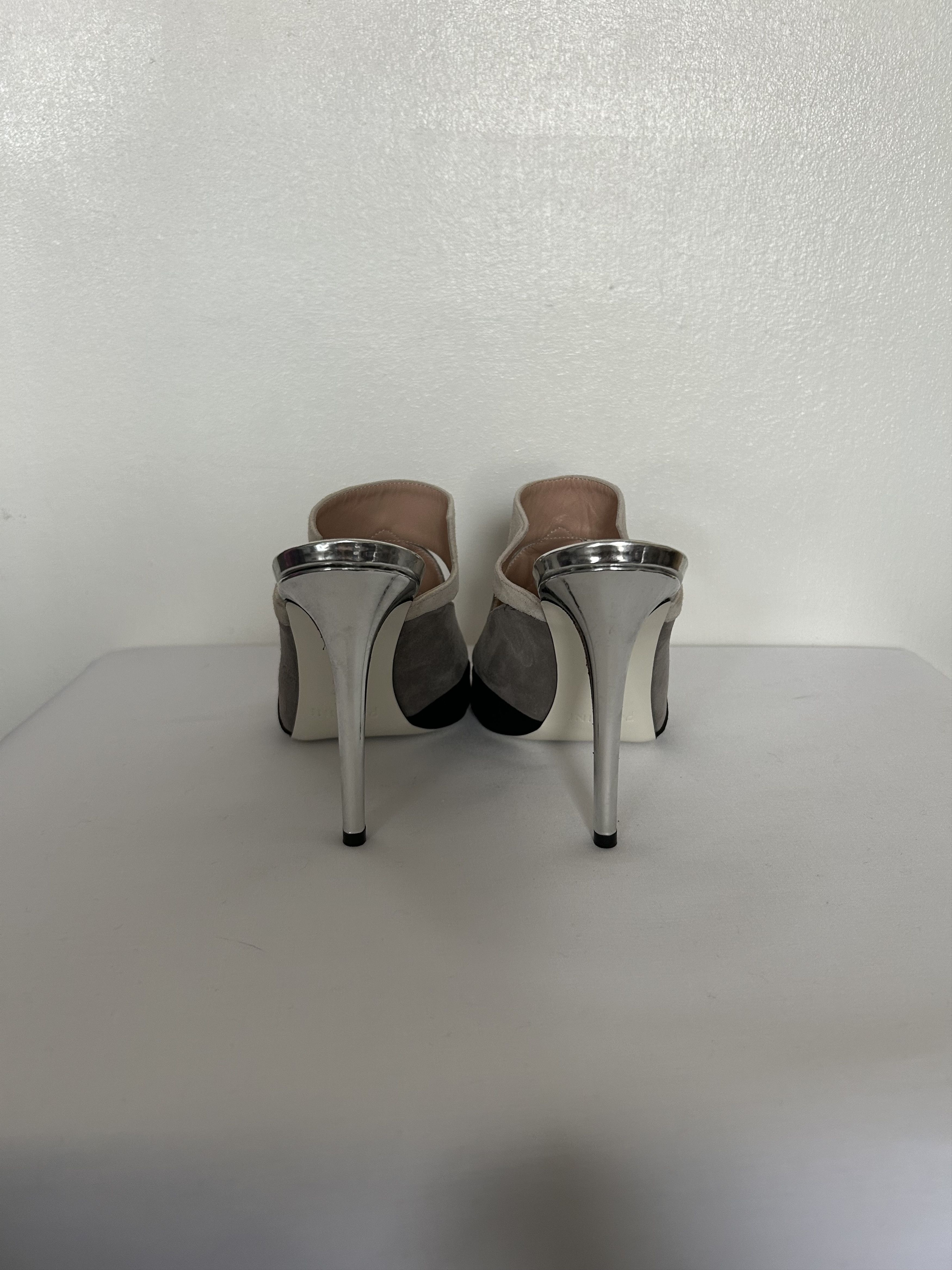 Pollini Pollini "SABOT" Colourblock Suede Heels Size US 6.5 / IT 36.5 - 5 Thumbnail