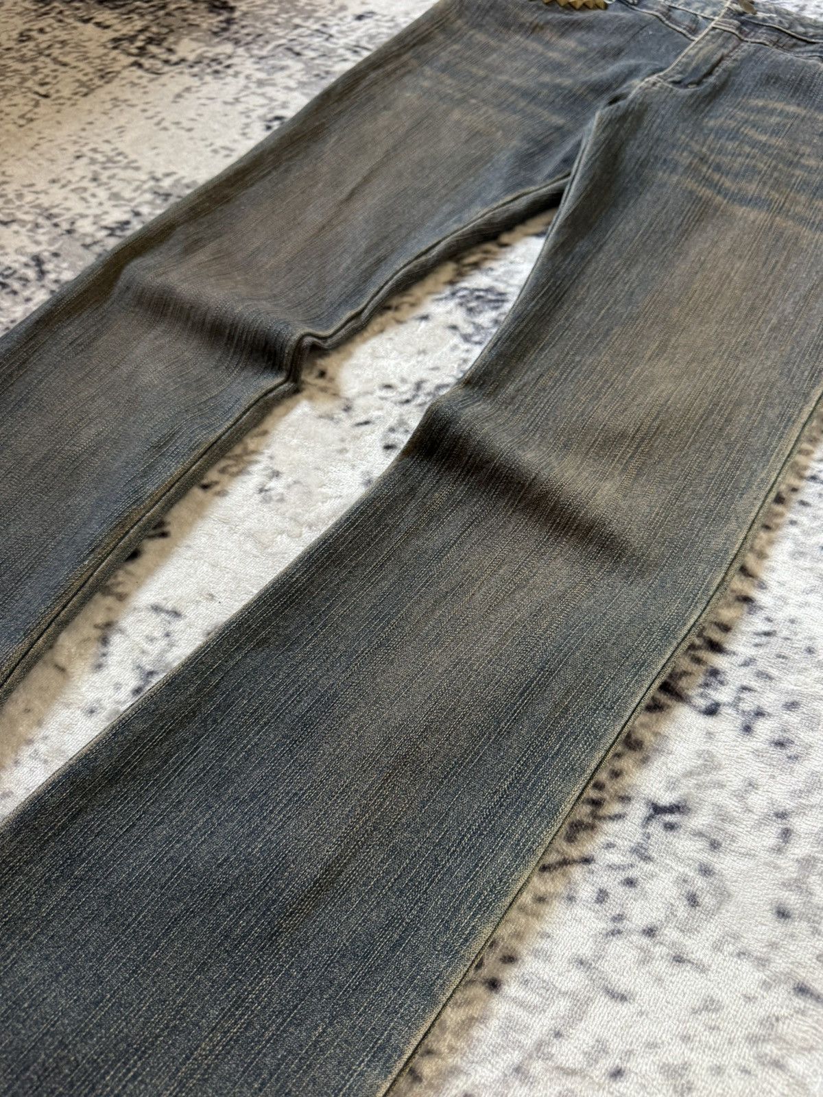 Japanese Brand Jouer Aux Echecs Mud Wash Patina Fade Studded Flared Jeans Size US 28 / EU 44 - 7 Thumbnail
