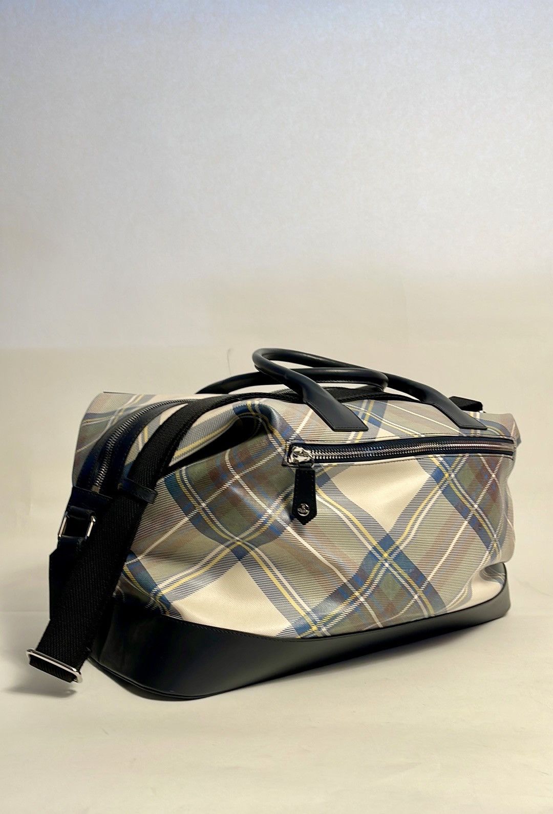 Vivienne Westwood Vivienne Westwood GREEN/blue Tartan Duffle bag NWT SS13 Size ONE SIZE - 9 Thumbnail