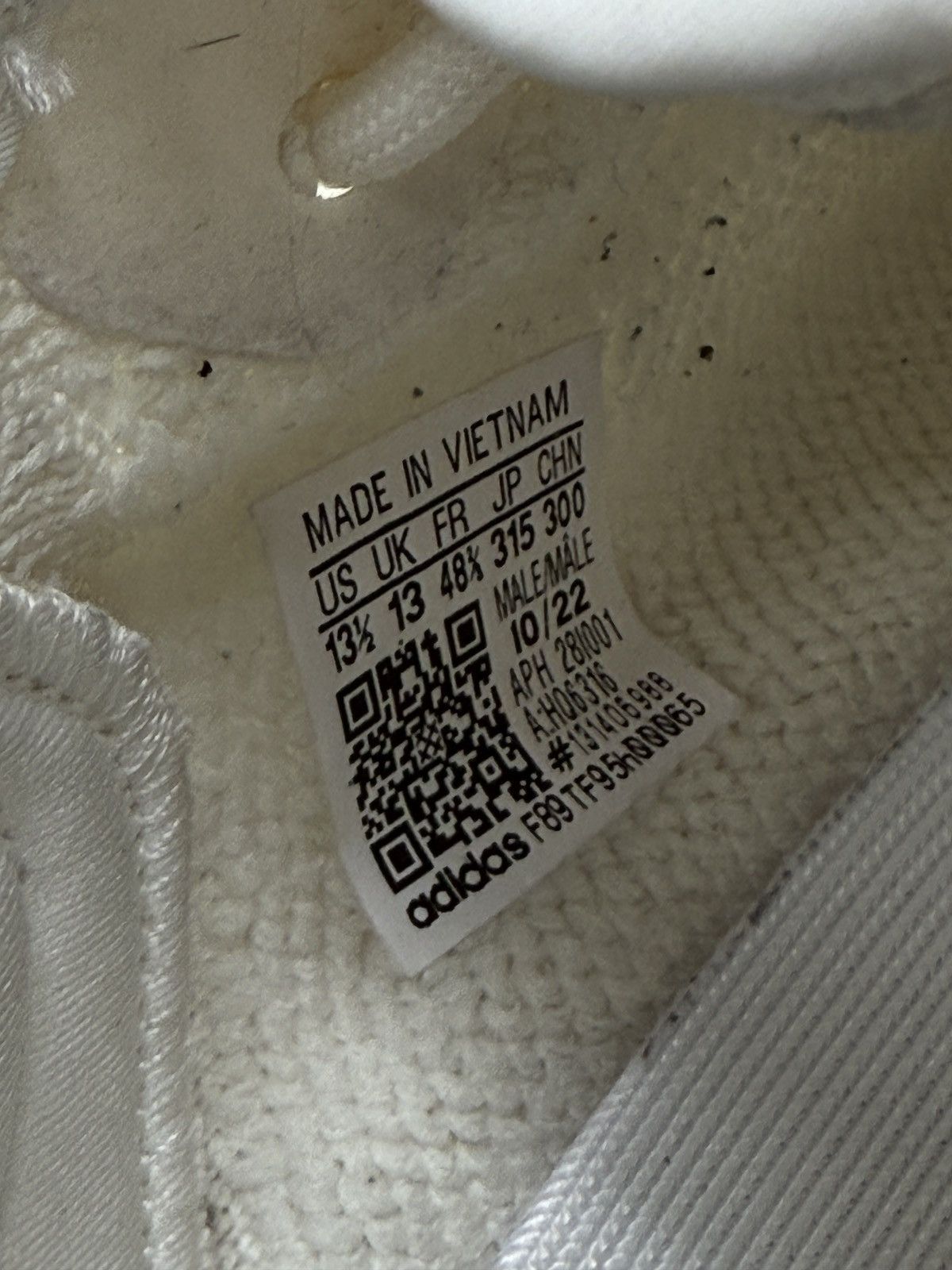 Yeezy Yeezy Boost 350 Bones Size US 13 / EU 46 - 7 Thumbnail