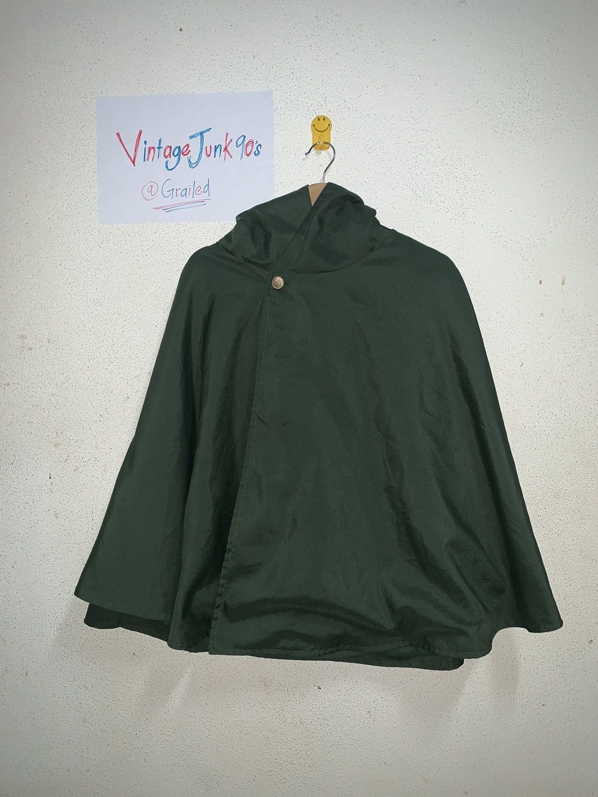 Anime Attack On Titan poncho Size US M / EU 48-50 / 2 - 2 Thumbnail