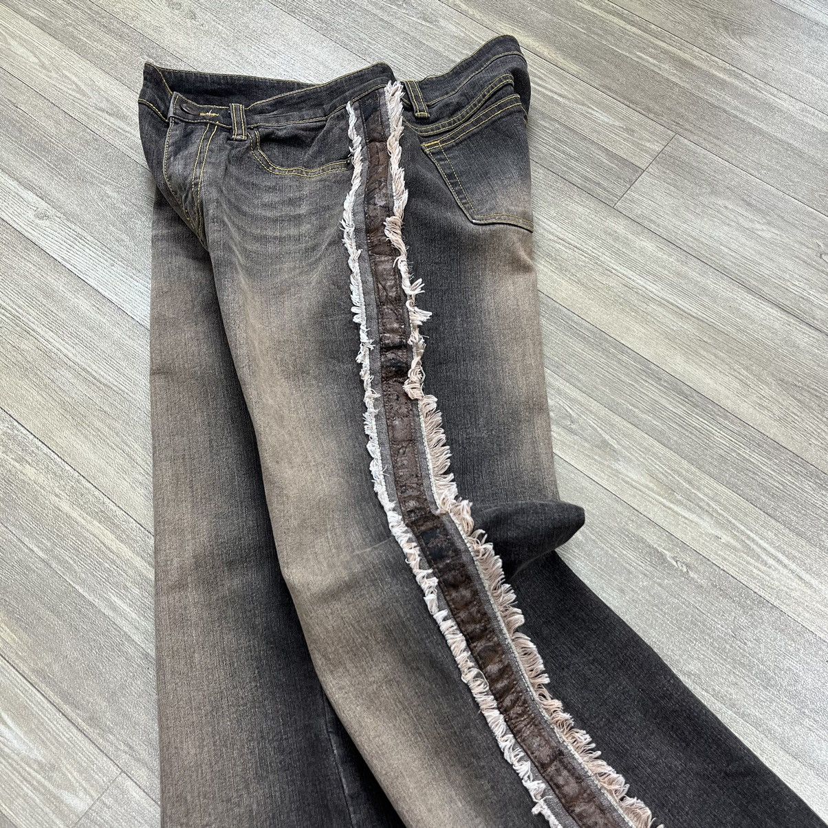 If Six Was Nine × Japanese Brand × Le Grande Bleu (L.G.B.) Y2K Avant Le Temps Waxed Leather Faded Flare Jeans Bootcut Size 27" / US 4 / IT 40 - 17 Thumbnail