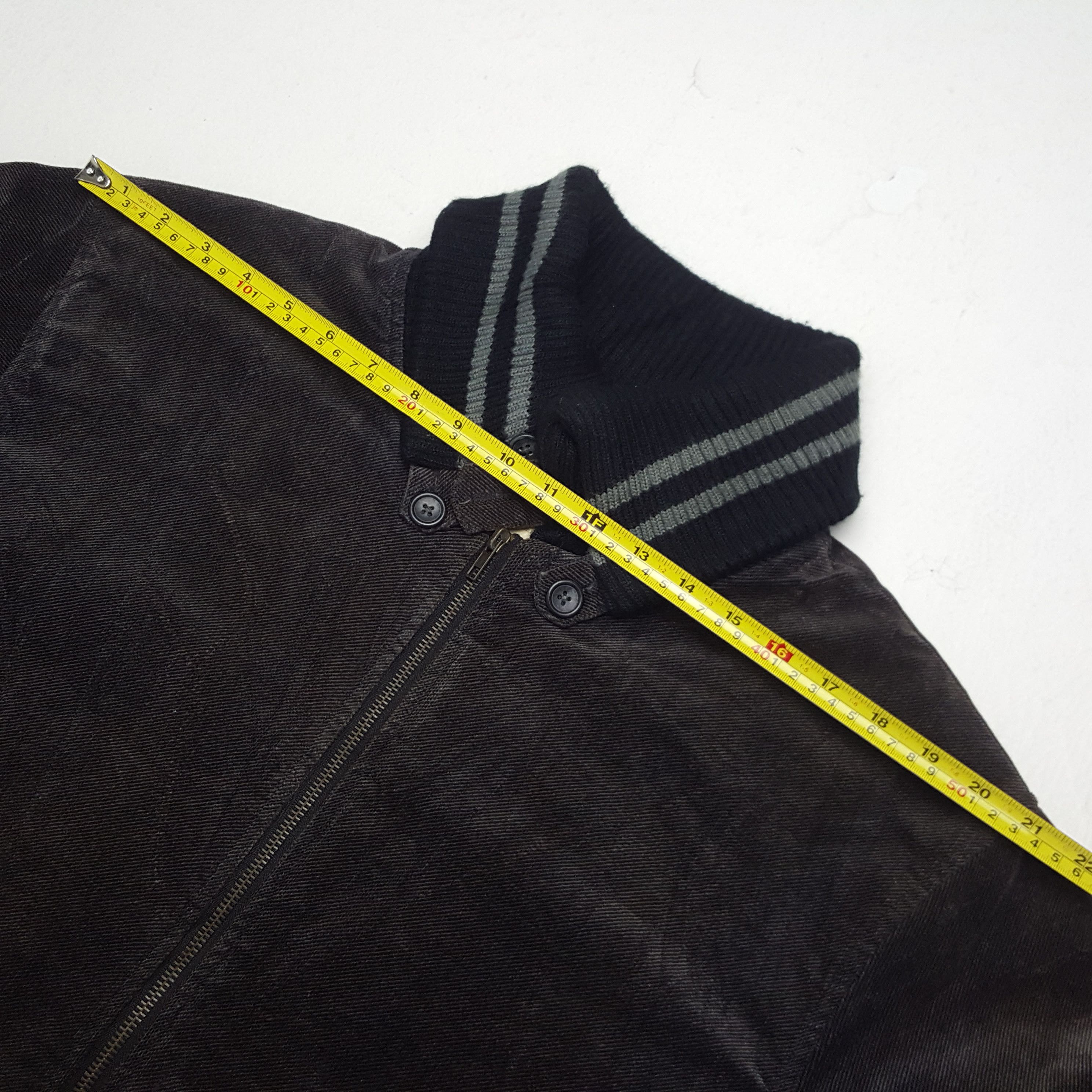 Vintage × Woolrich Woolen Mills Vintage Woolrich X Skull American Winter Jacket Size US L / EU 52-54 / 3 - 6 Thumbnail