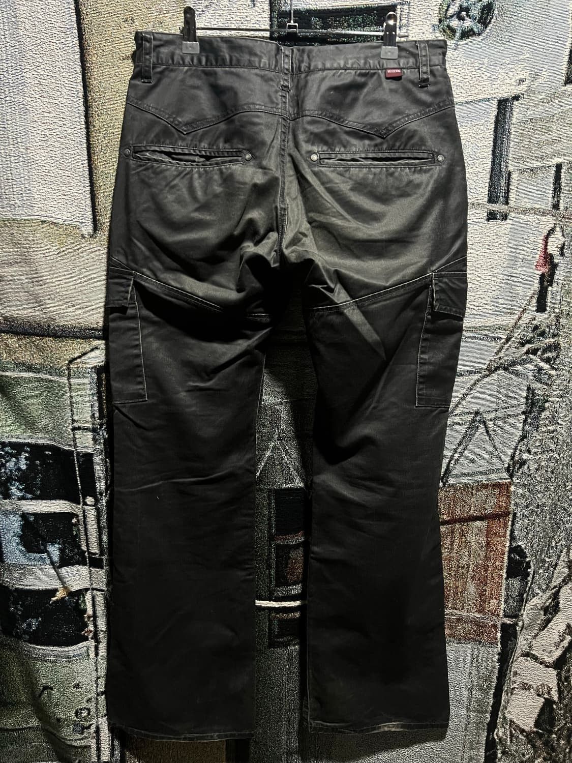 Japanese Brand Moderm Western Cargo Coated Jeans Black Size US 32 / EU 48 - 3 Thumbnail