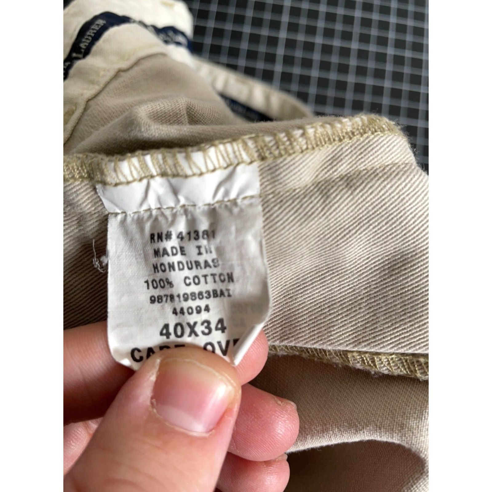 Polo Ralph Lauren VINTAGE Polo Ralph Lauren Chino Pants Men's 40x32 Beige Pleated High Rise Regular Inseam 32 Cuffed Preppy Retro Loyalist Mens Size US L / EU 52-54 / 3 - 4 Thumbnail