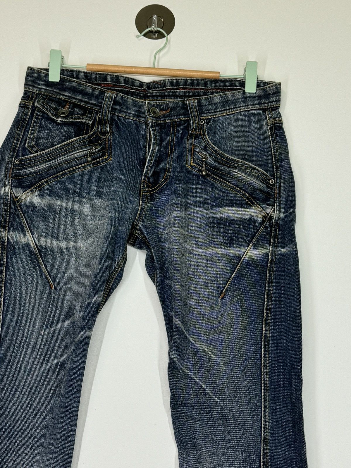 If Six Was Nine × Le Grande Bleu (L.G.B.) × Nicole Club FLARE NICOLE CLUB FOR MEN MUD WASH BOOT CUT DENIM Size US 30 / EU 46 - 6 Thumbnail