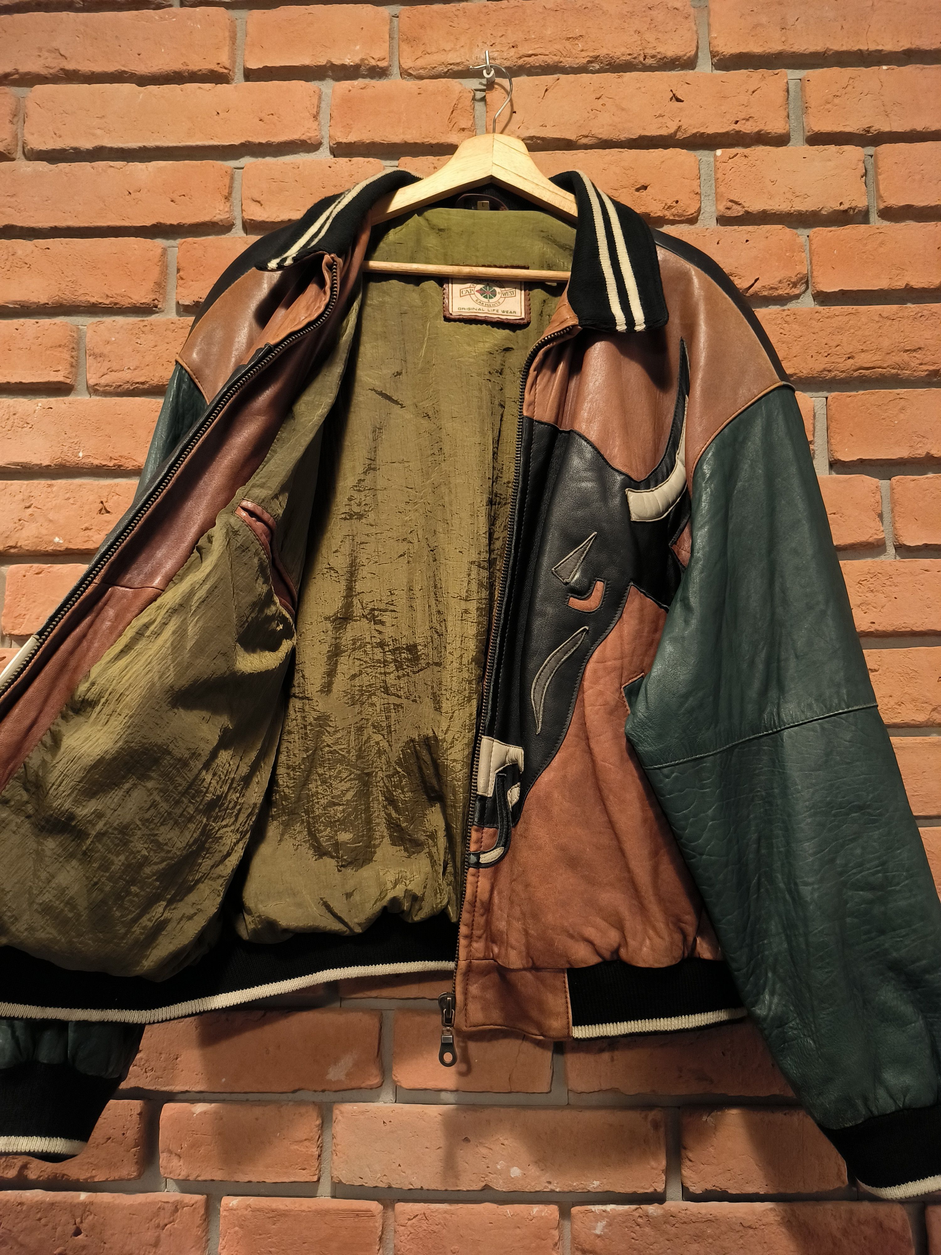 NBA × Vintage Vintage Chicago Bulls Leather Jacket Big Logo Brown Green Size US L / EU 52-54 / 3 - 5 Thumbnail