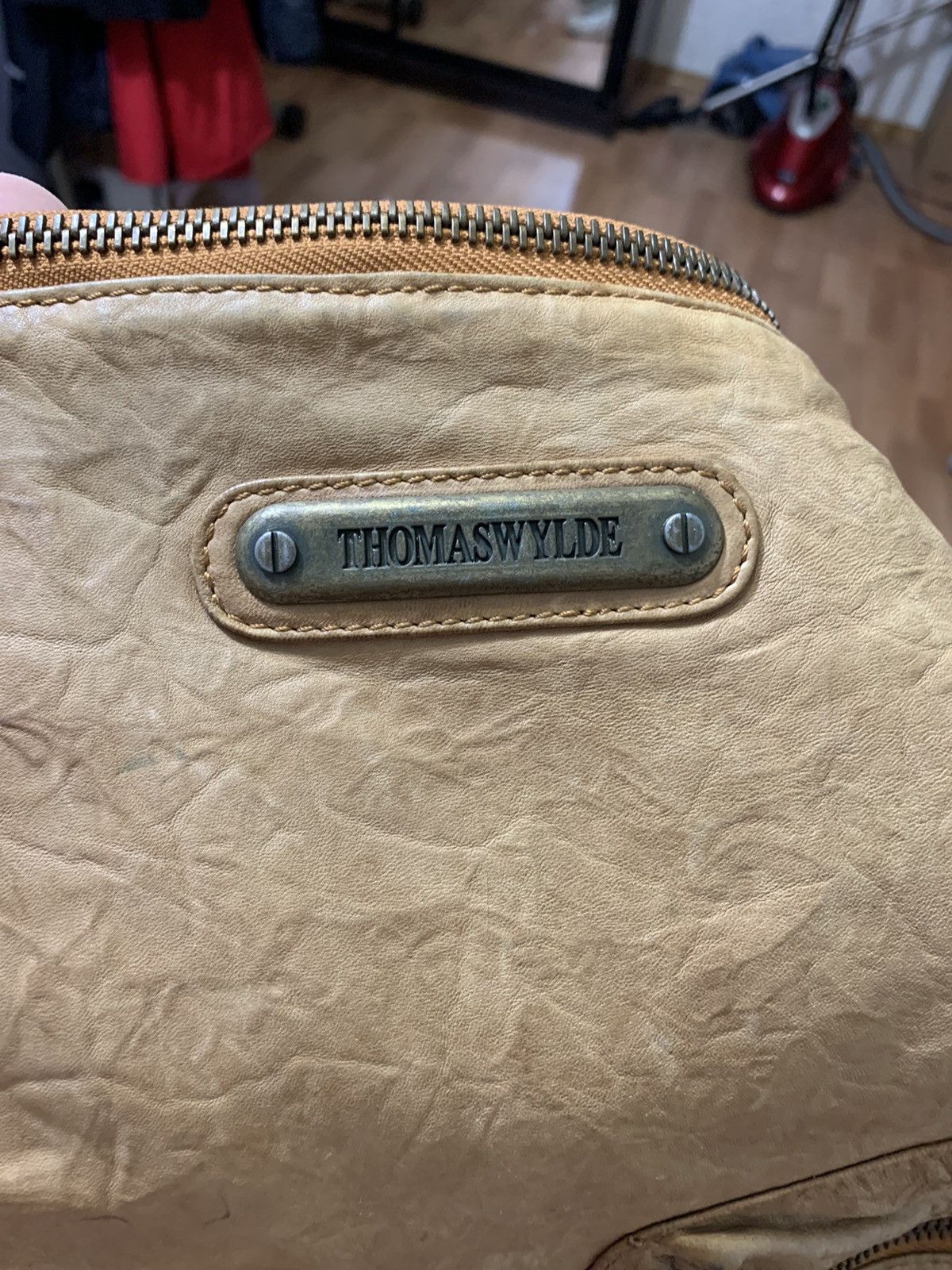 Hysteric Glamour × Thomas Wylde Thomas Wylde Studded Skull Leather Avant Garde Shoulder Bag Size ONE SIZE - 8 Thumbnail