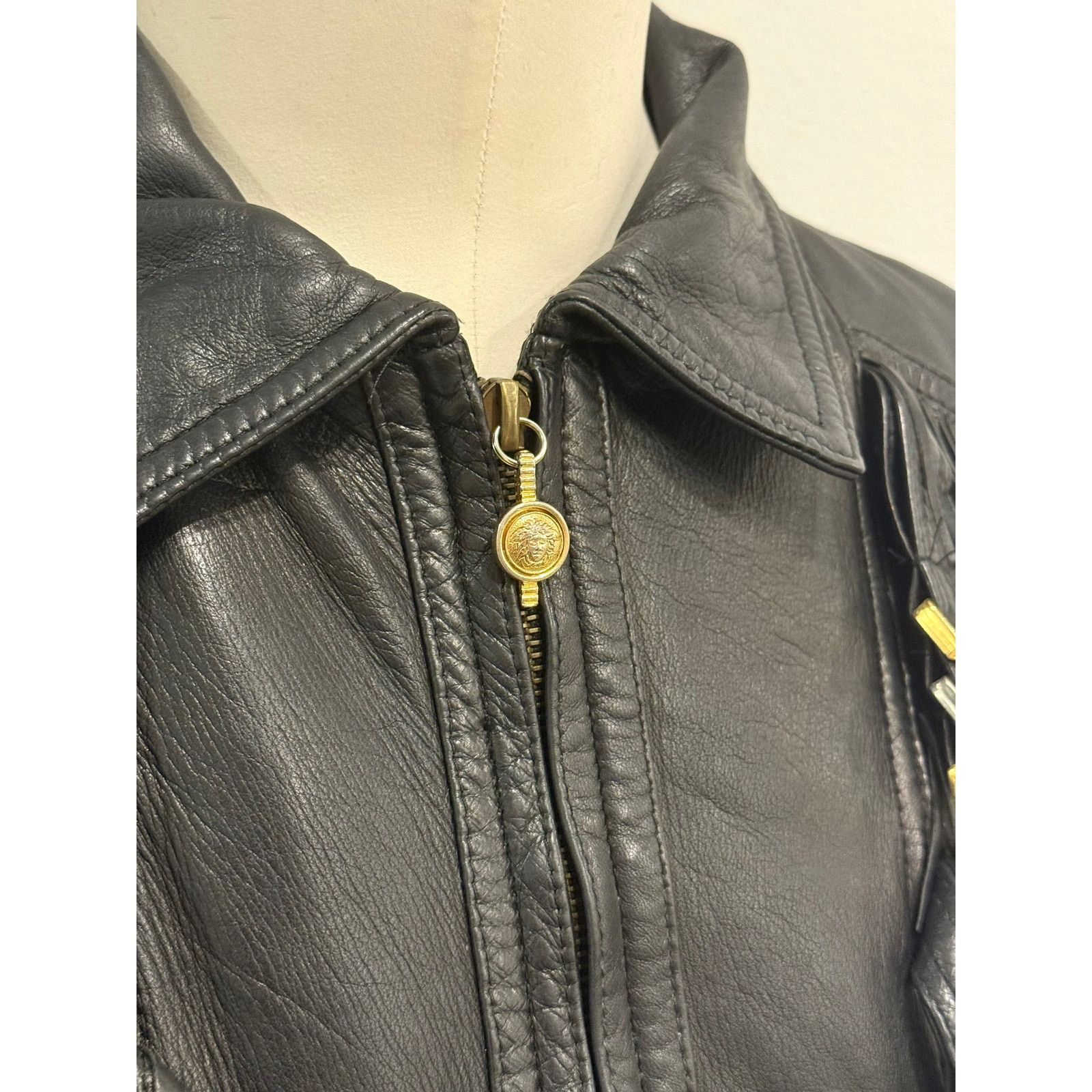 Versace A/W1992 Gianni Versace bondage fringe leather vest Size M / US 6-8 / IT 42-44 - 9 Thumbnail