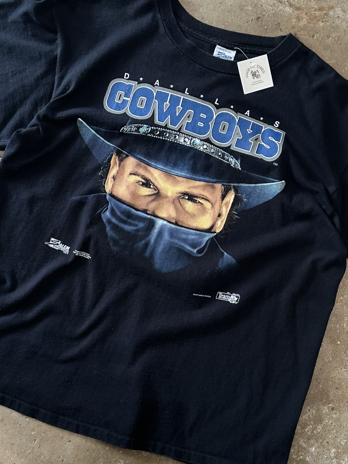 image of Nfl x Salem Vintage 92’ Dallas Cowboys Tee in Black, Men's (Size XL)