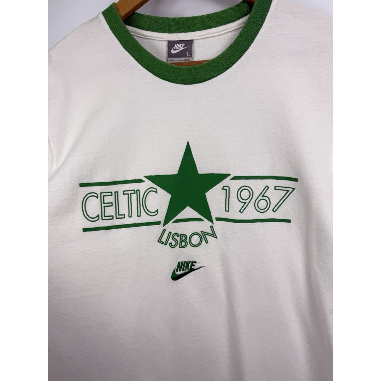 Nike VINTAGE Nike T-Shirt Celtic 1967 Lisbon Rare Retro White L Mens Size US L / EU 52-54 / 3 - 4 Thumbnail