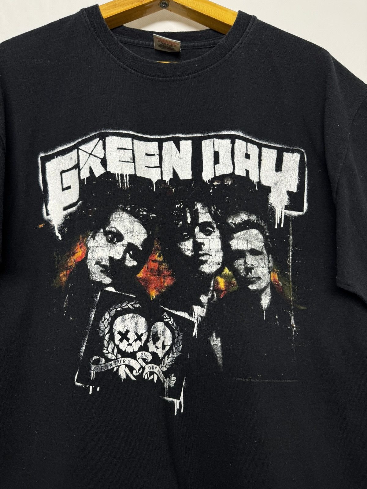 Fruit Of The Loom Vintage 2009 Green Day London Rock T shirt Size US M / EU 48-50 / 2 - 3 Thumbnail