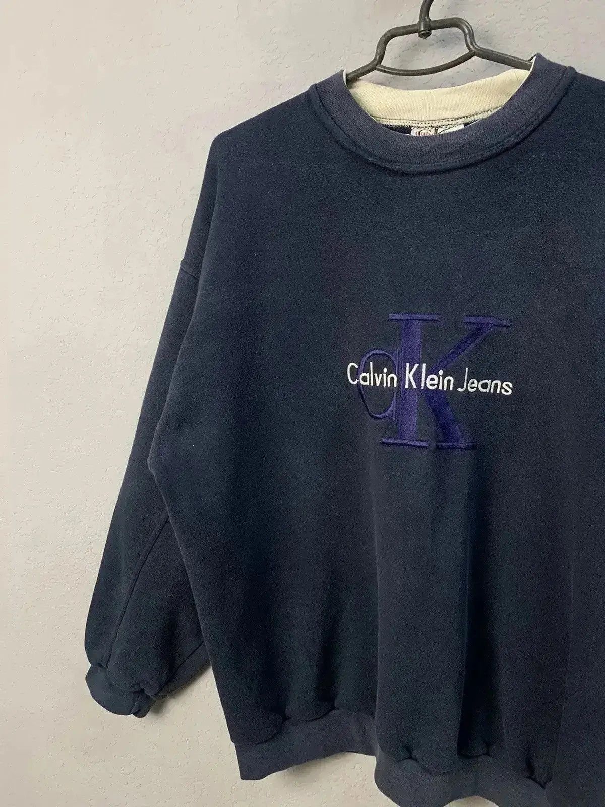 Calvin Klein × Vintage Vintage Calvin Klein Jeans Embroidered Crewneck Y2K made USA Size US XL / EU 56 / 4 - 6 Thumbnail