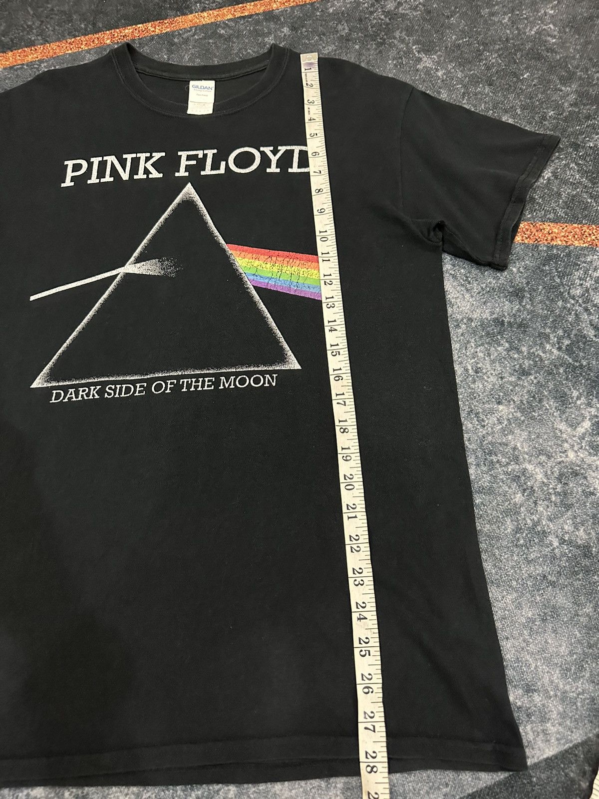 Band Tees Pink Floyd “Dark Side of The Moon” English Rock Band A58 Size US S / EU 44-46 / 1 - 6 Thumbnail