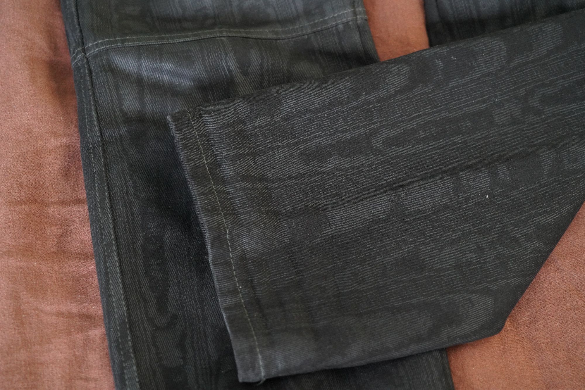 Linder Wood Grain Black Denim Pants Size US 31 - 3 Thumbnail