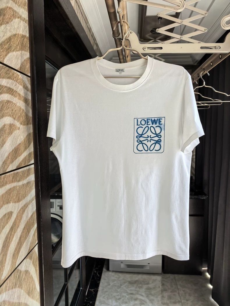 Loewe loewe White short sleeves 2505-Nextarrow Size US M / EU 48-50 / 2 - 1 Thumbnail