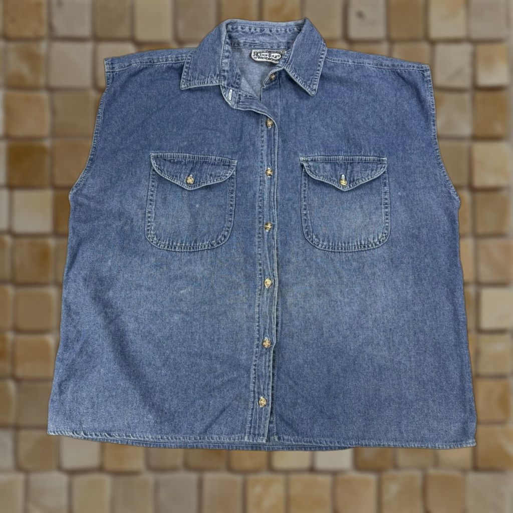 Vintage VINTAGE BonJour Denim Sleeveless Button-Up Front Pockets Distressed Size L Blue Womens Size L / US 10 / IT 46 - 1 Thumbnail