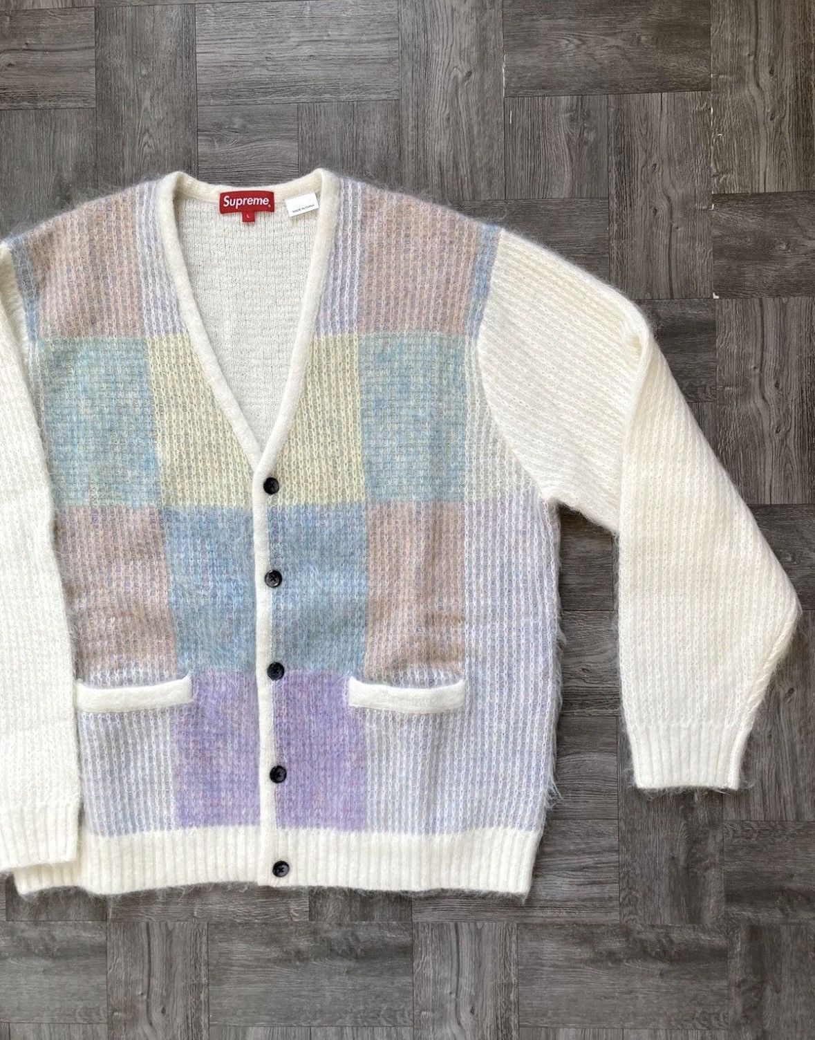 Supreme Supreme Brushed Grid Mohair Cardigan Size Large - NEW Size US L / EU 52-54 / 3 - 3 Thumbnail