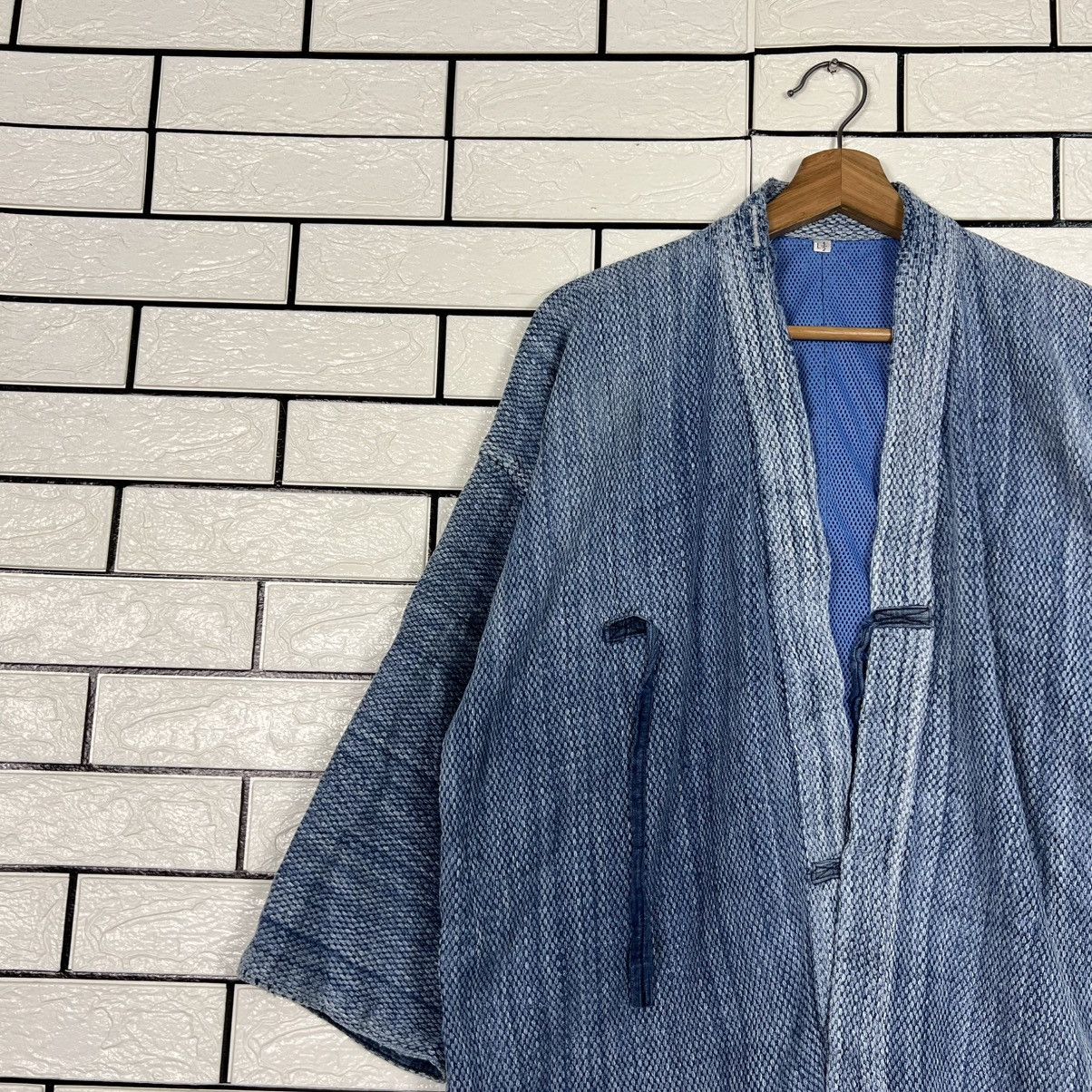 Vintage Japan Indigo Faded Blue Sashiko Thick Weave Kimono 4148-C189 Size US L / EU 52-54 / 3 - 6 Thumbnail