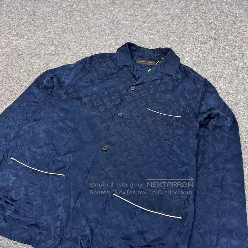 Louis Vuitton Louis Vuitton Supreme co-branded full print silk shirt Size US M / EU 48-50 / 2 - 3 Thumbnail