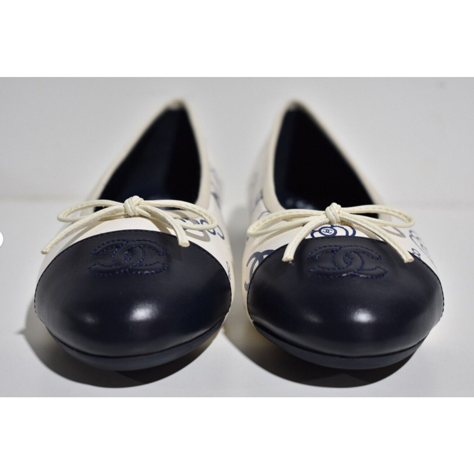 Chanel 23P CC Coco Logo Cap Toe Bow Tie Ballet Ballerina Flat 41 Size US 11 / IT 41 - 7 Thumbnail
