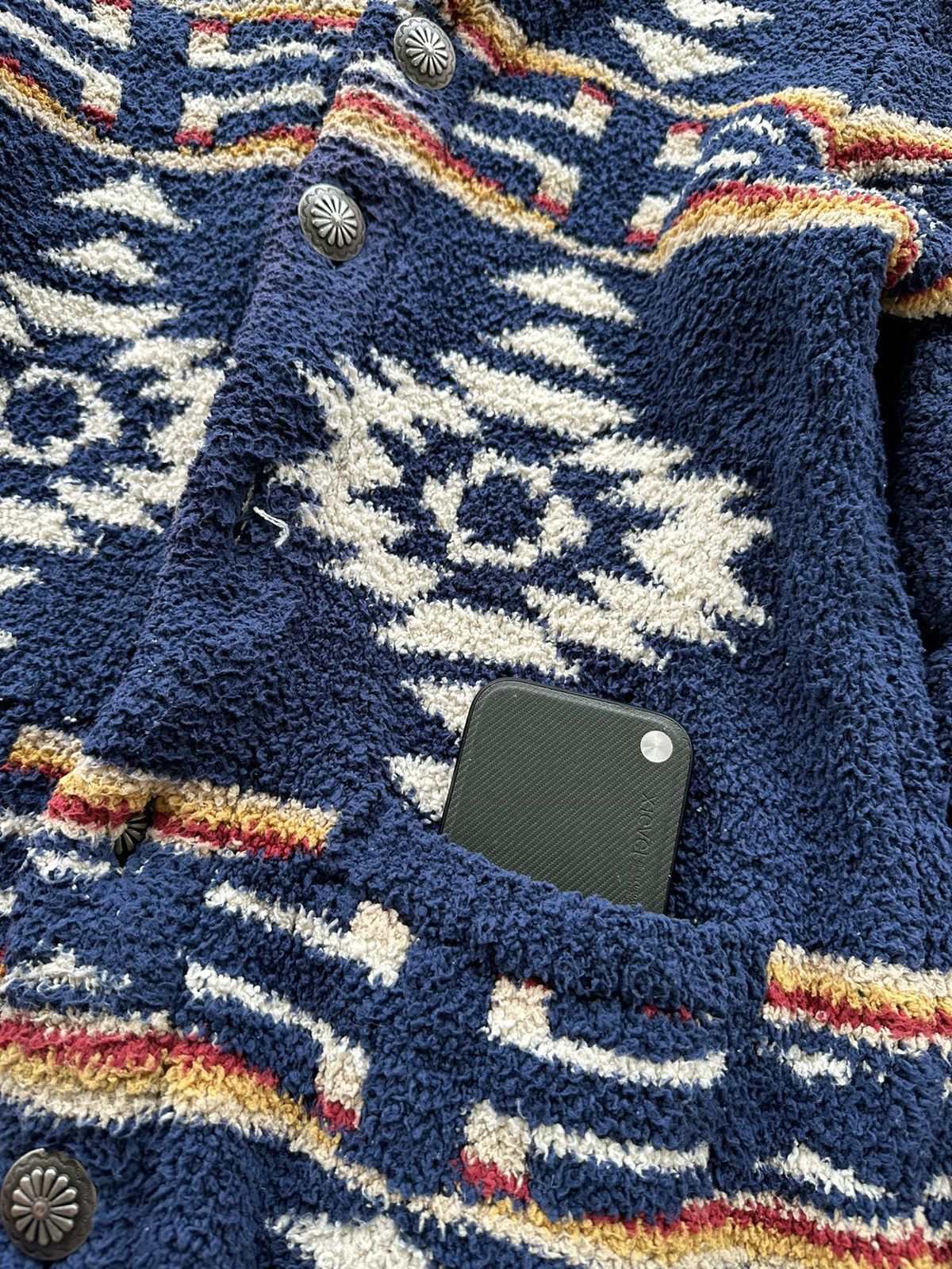Other Hawaii navajo fleece button nice design Size US M / EU 48-50 / 2 - 8 Thumbnail