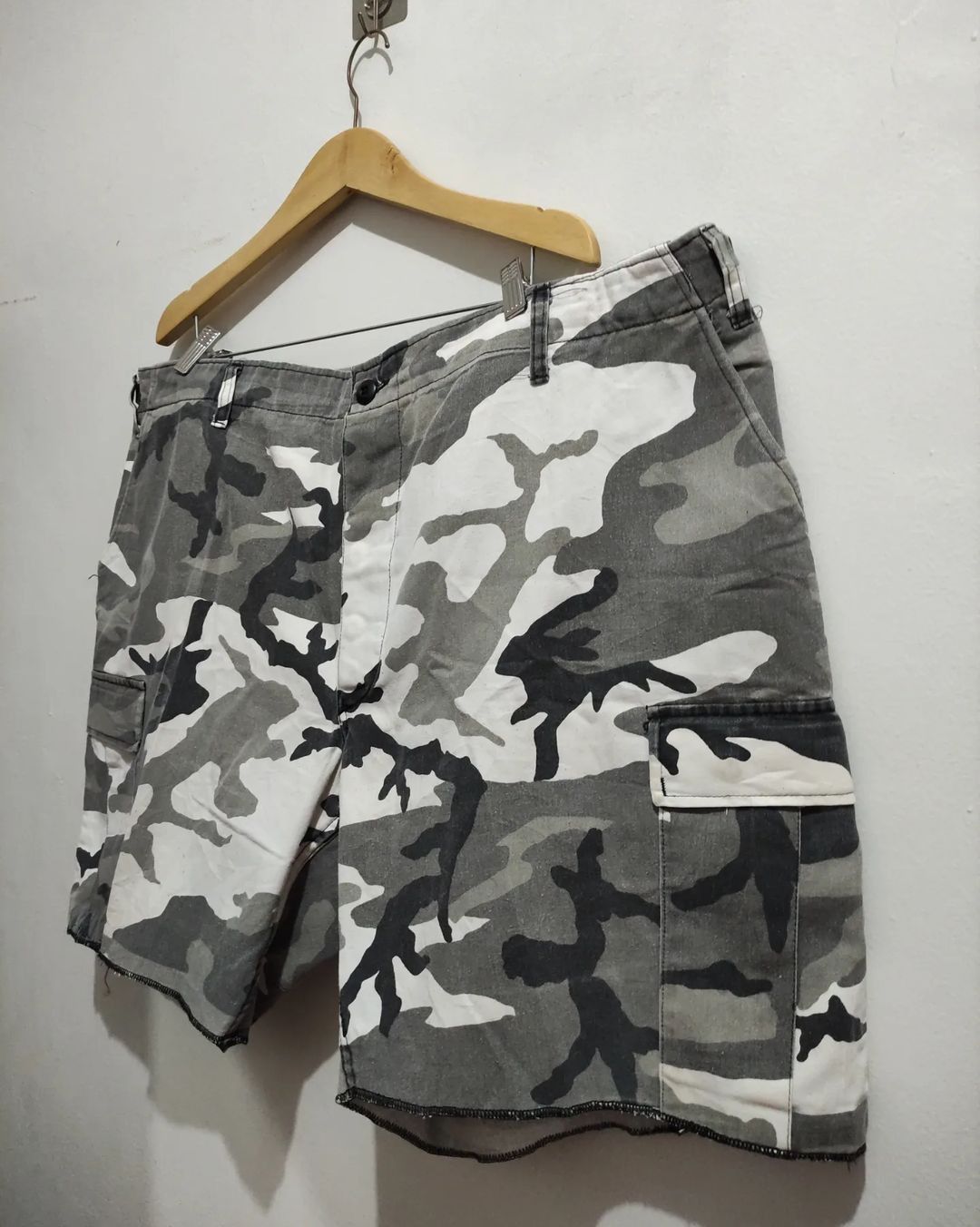 Vintage 90s Vintage Camo Cargo Shorts Size US 44 / EU 60 - 6 Thumbnail