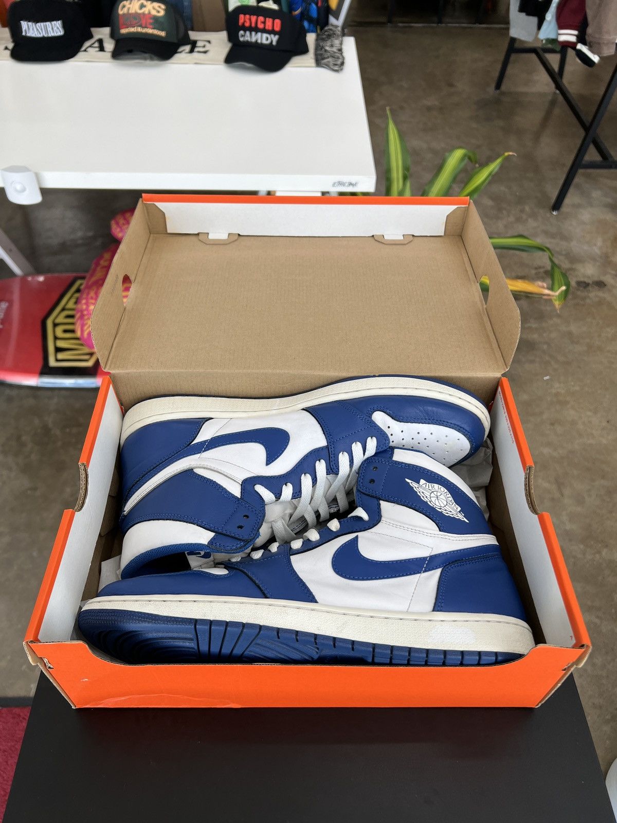 Jordan Brand × Nike Air Jordan 1 Storm Blue Sz. 13 (2016) Size US 13 / EU 46 - 10 Thumbnail