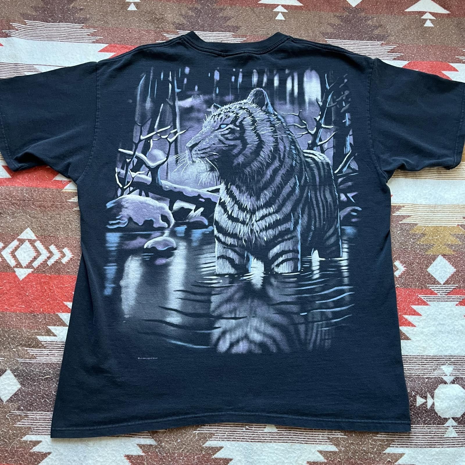 Liquid Blue × Vintage Vintage Y2K Liquid Blue White Tiger Nature Animal Snow Shirt Size US XL / EU 56 / 4 - 2 Thumbnail