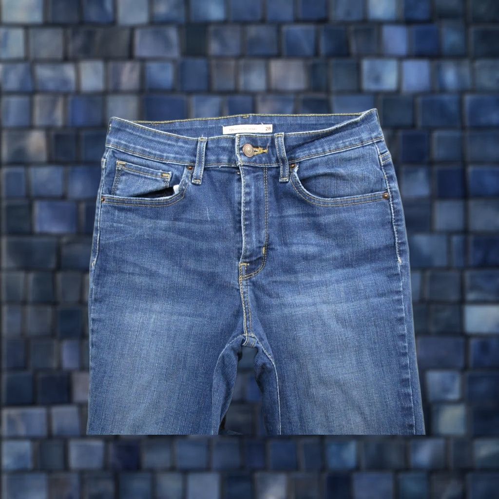 Levi's Levi's 721 Slim Jeans Womens 28x30 Blue Stretch Denim Hoodie Size 28" / US 6 / IT 42 - 1 Thumbnail