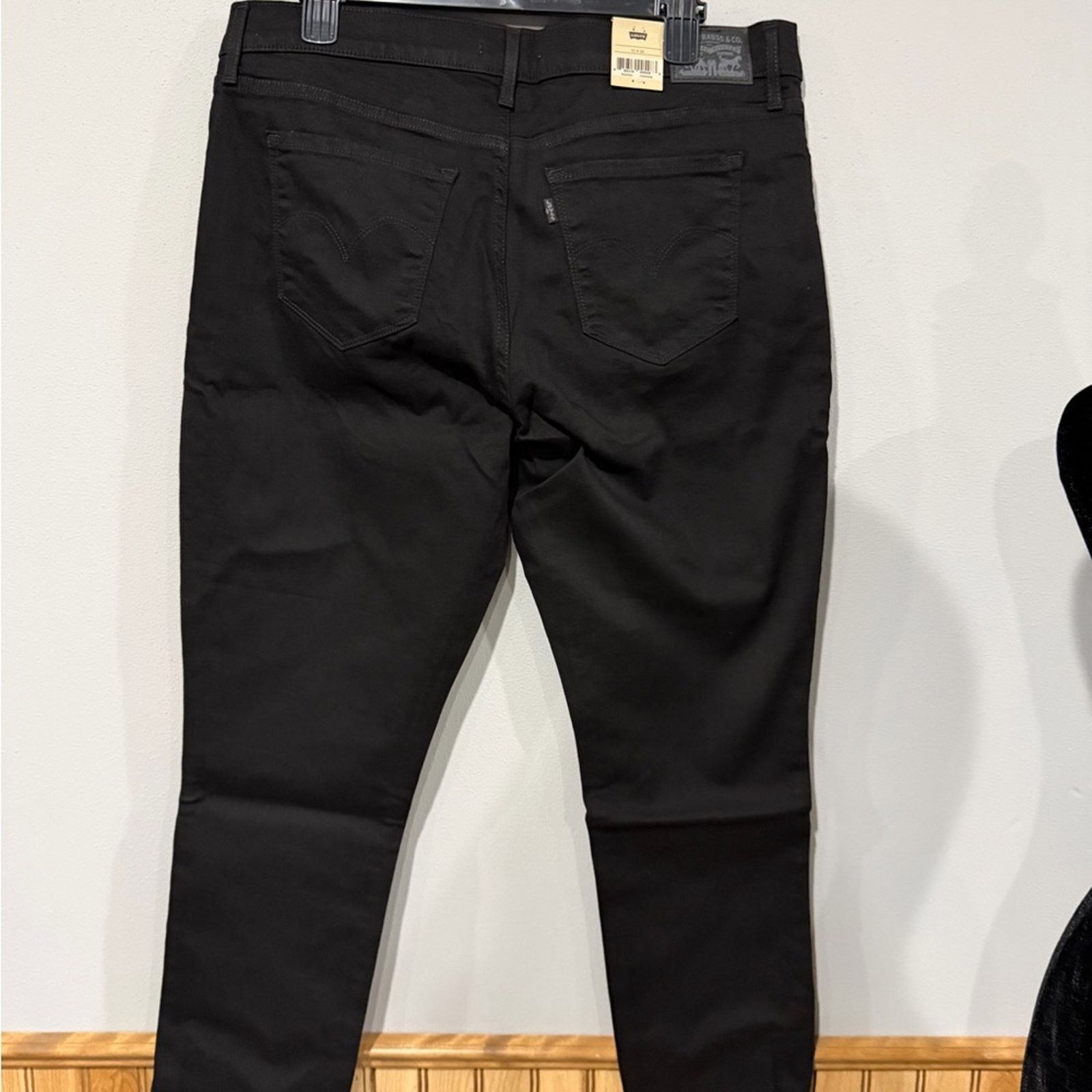 Levi's Levi’s 311 Shaping Skinny Jeans Stellar Stretch 33x30 NWT Size 33" - 3 Thumbnail