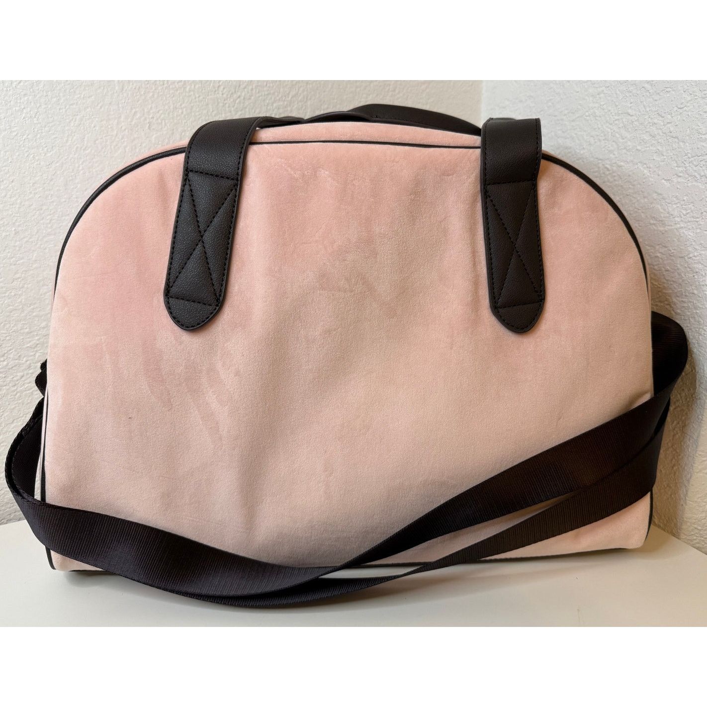 Juicy Couture Juicy Couture Heritage WEEKENDER Velour Powder Blush Size ONE SIZE - 5 Thumbnail