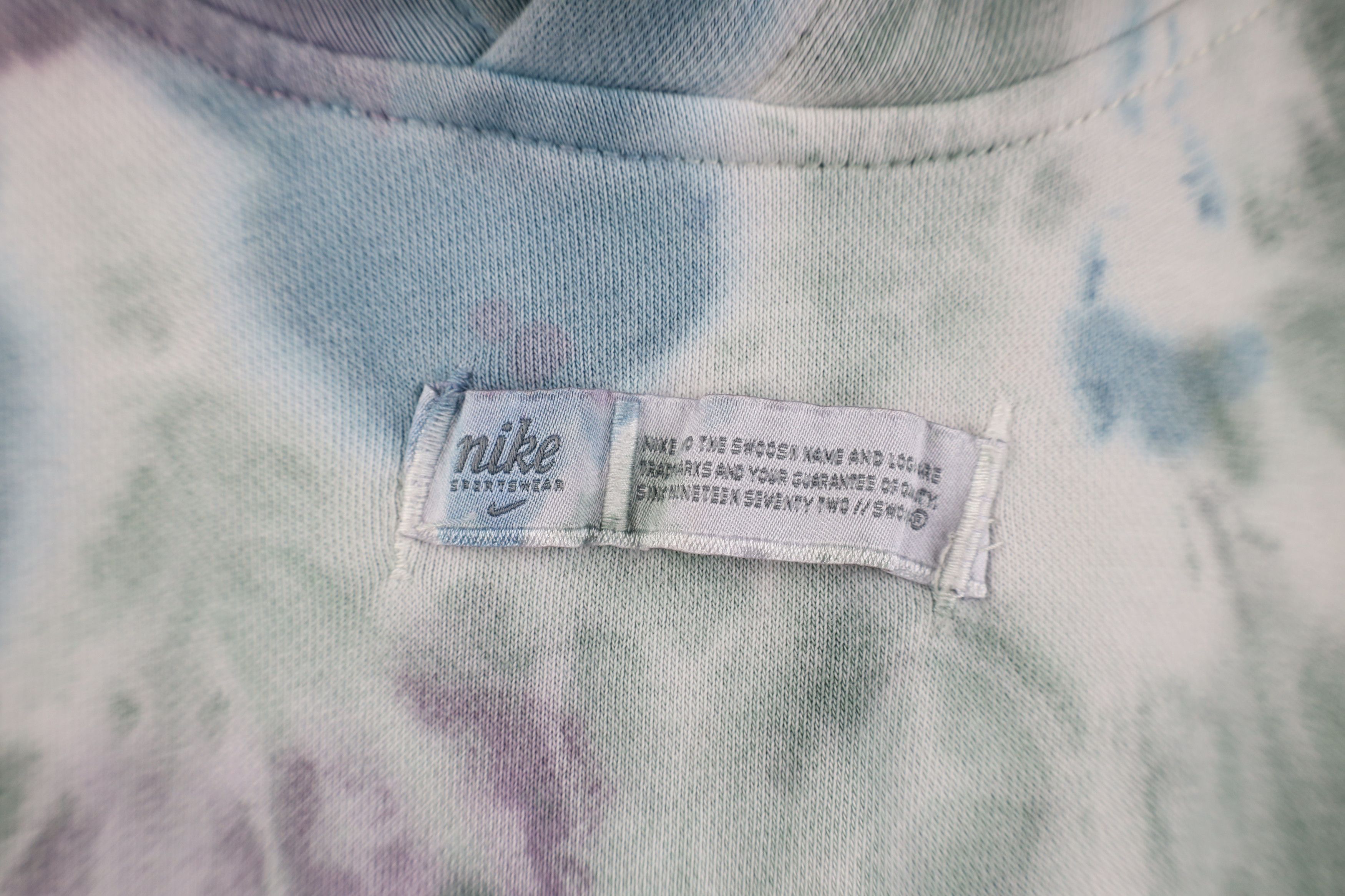 Nike Nike Sportswear Club Terry Acid Wash Hoodie Sweatshirt Size US S / EU 44-46 / 1 - 4 Thumbnail