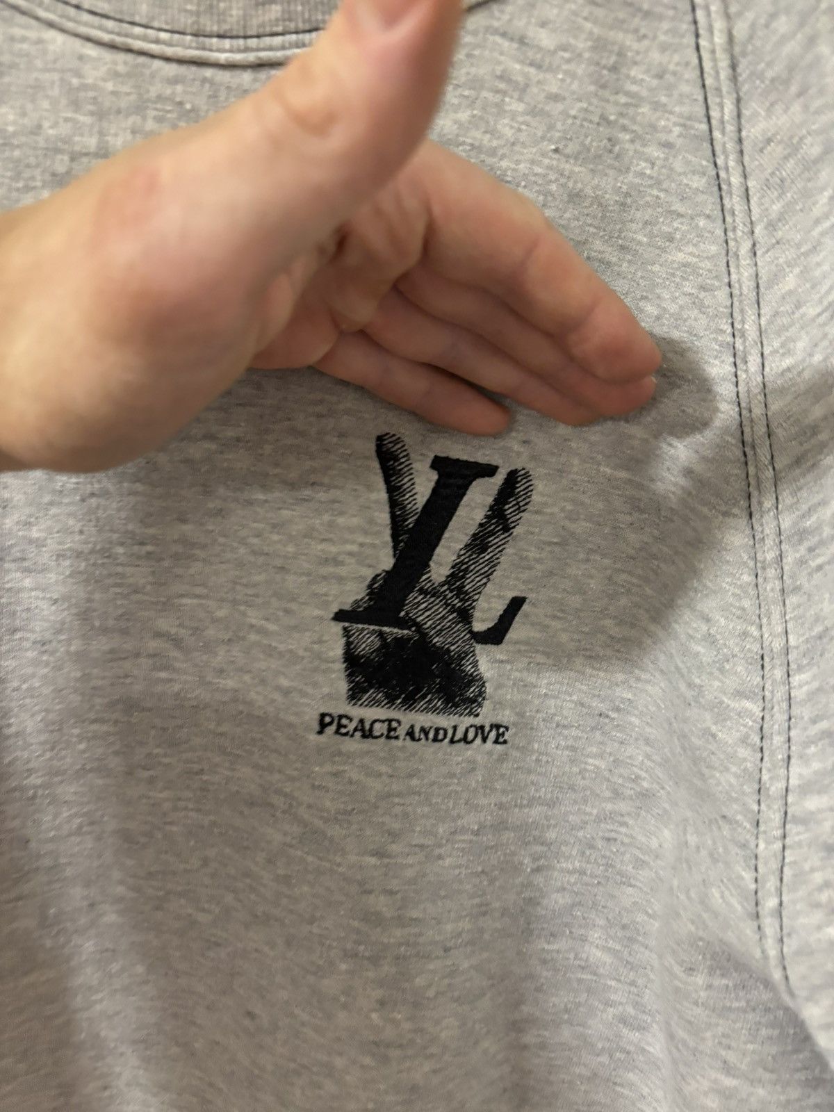 Louis Vuitton Lv x Kim Jones crewneck Size US XL / EU 56 / 4 - 7 Thumbnail