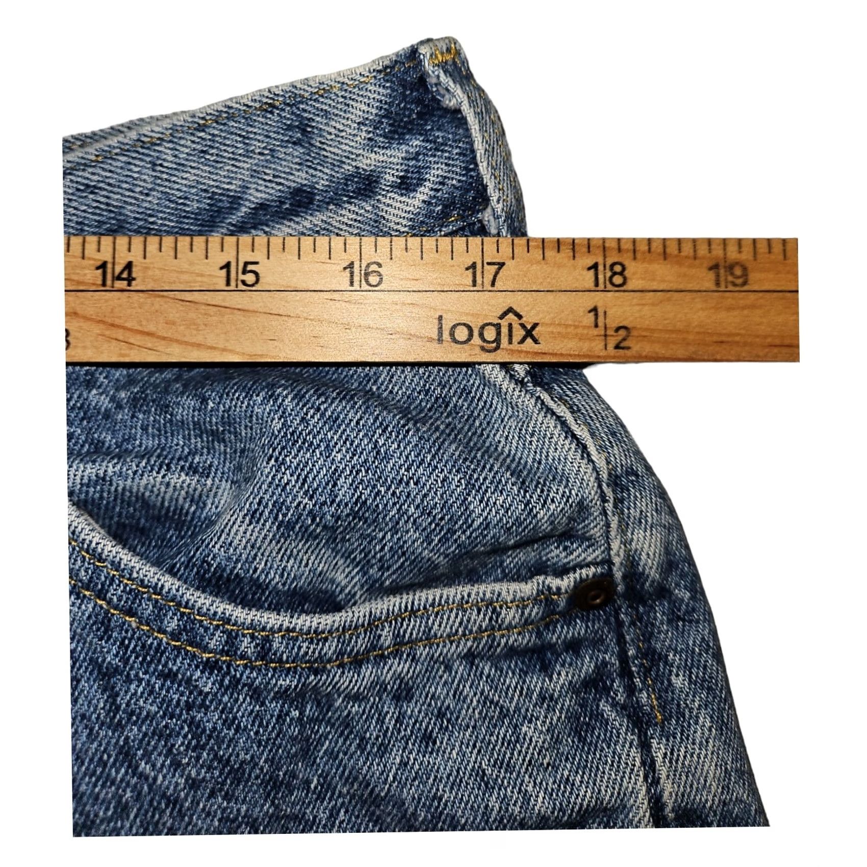 Lee VINTAGE Lee Jeans Women's 18 Plus High Rise 29in Inseam Stone Wash Beige 90s Grunge Y2K Logo Zipper Button Complete 5-Pocket Denim Distressed Stretch? Size 40" / US 18 - 4 Thumbnail