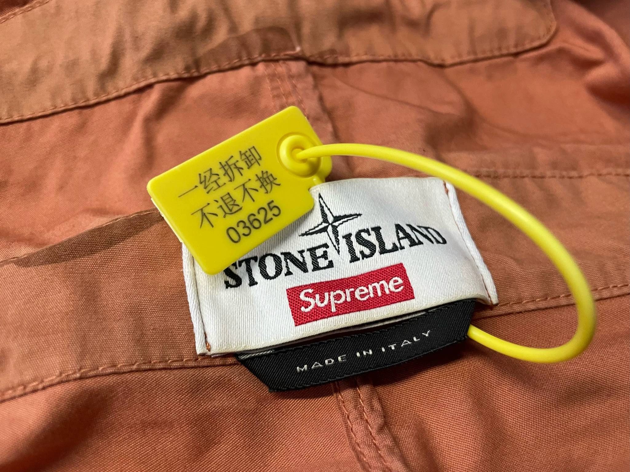 Stone Island Stone Island x Supreme Riot Mask Camo Hooded Jacket SS19 Size US M / EU 48-50 / 2 - 6 Thumbnail